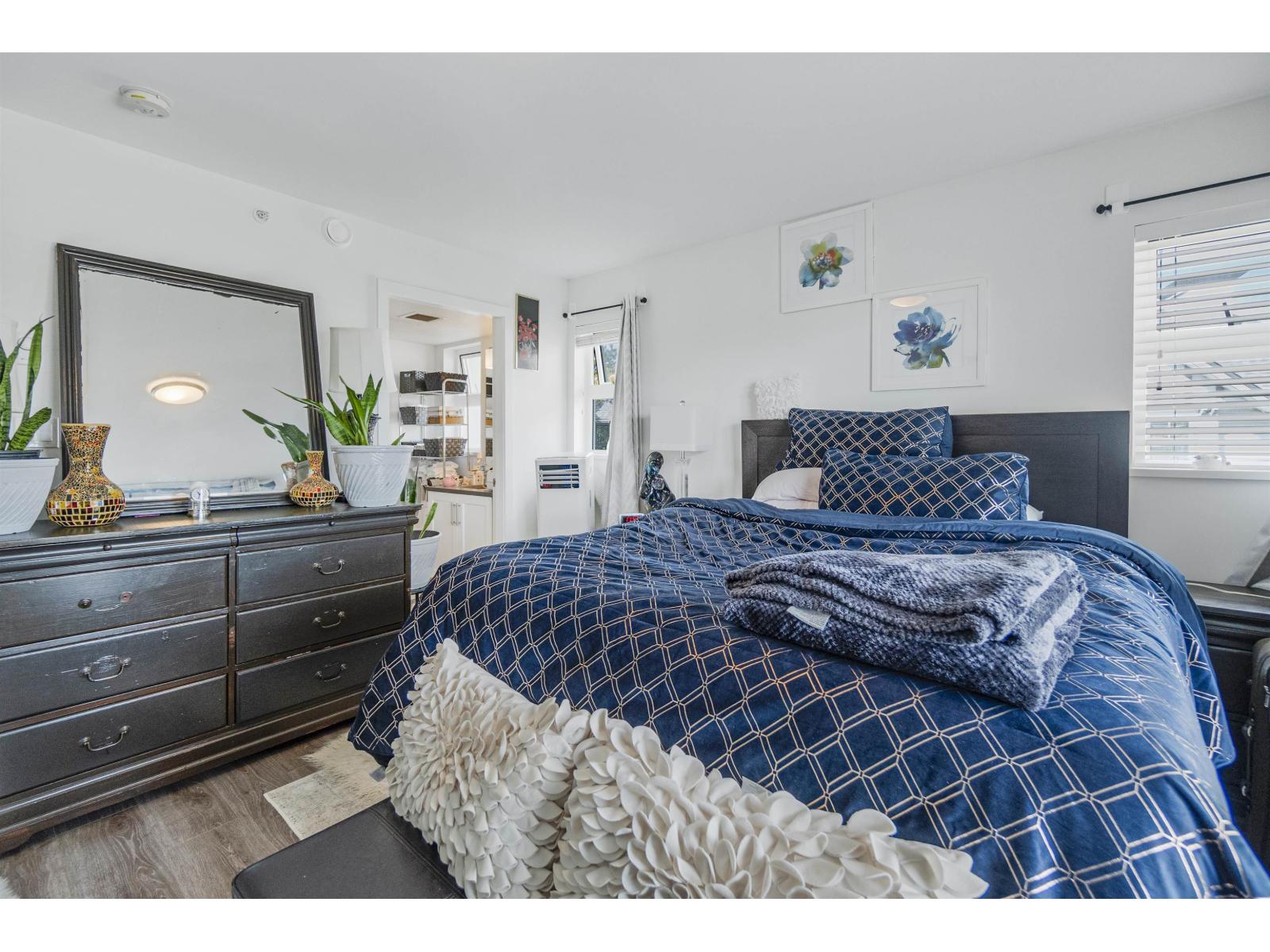 469 27358 32 AVENUE