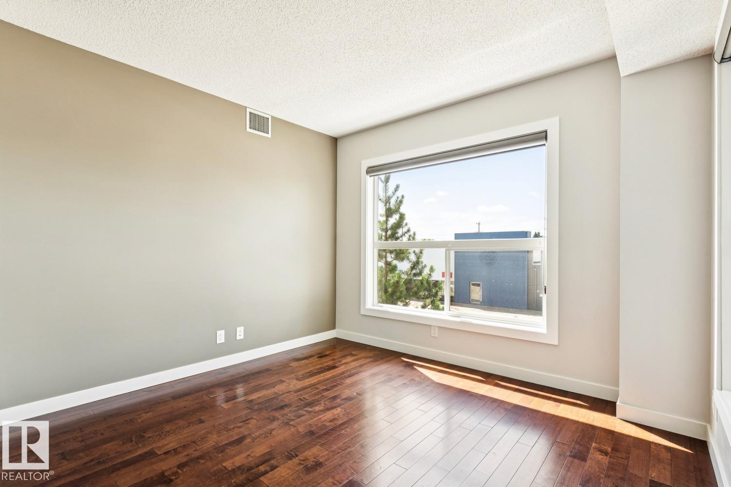 #217 10523 123 ST NW