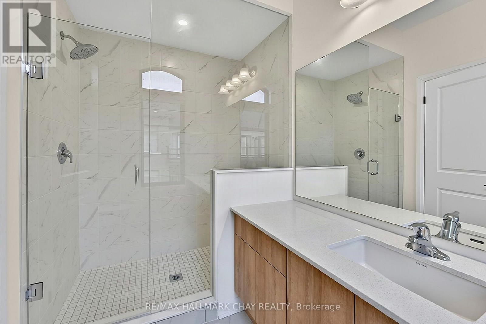 121 De La Roche Drive, Vaughan, Ontario  L4H 5A3 - Photo 25 - N13848864