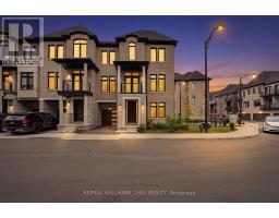 121 DE LA ROCHE DRIVE, Vaughan, Ontario