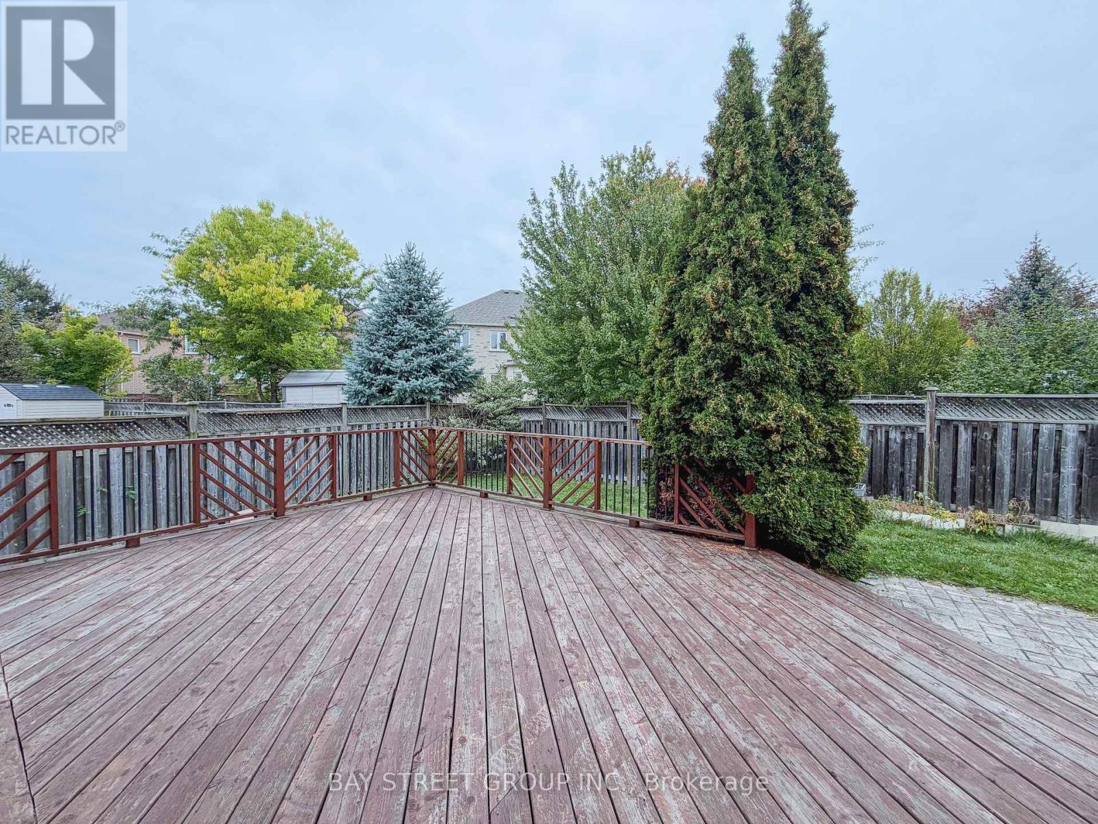 30 Emery Hill Boulevard, Markham (Berczy), Ontario  L6C 2W7 - Photo 3 - N13848920