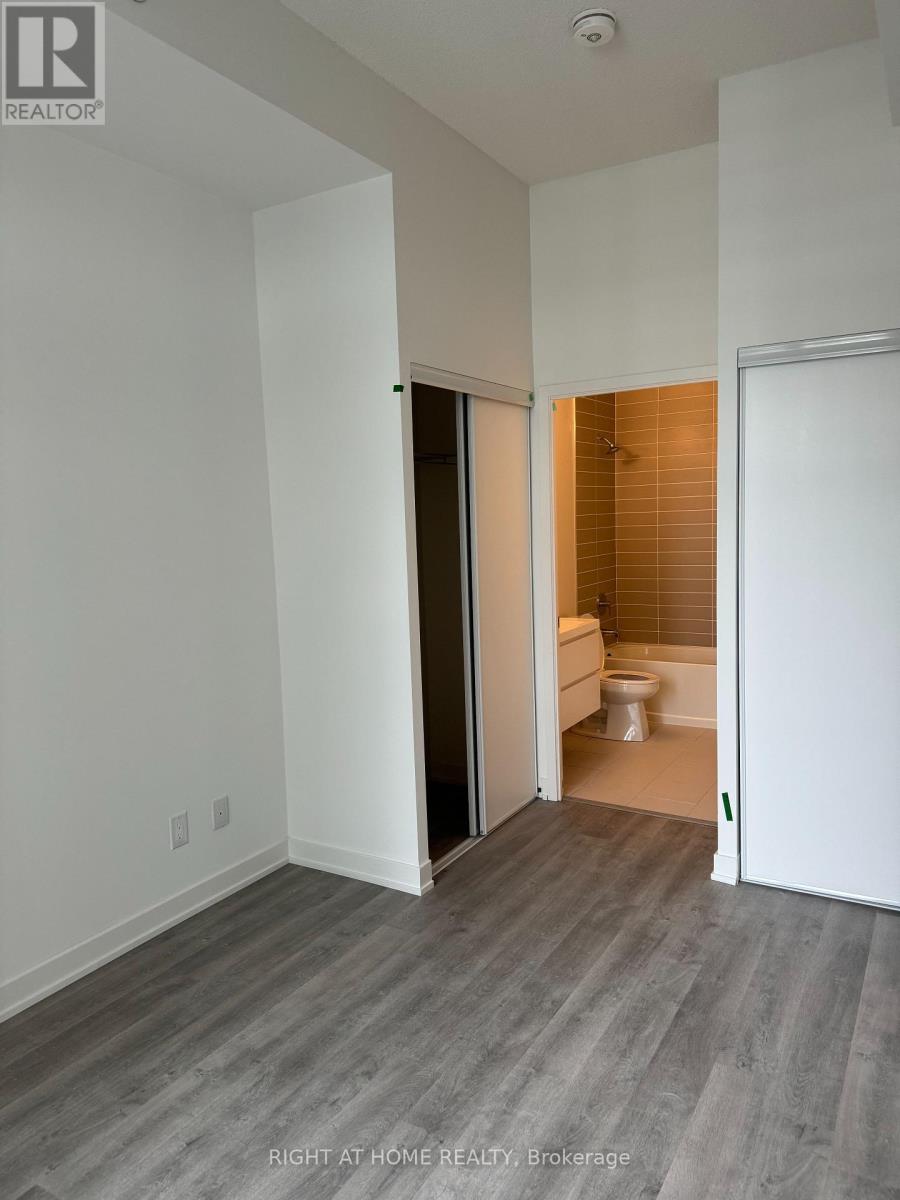 A1405 - 8119 Birchmount Road N, Markham, Ontario  L6G 0H5 - Photo 7 - N13849084