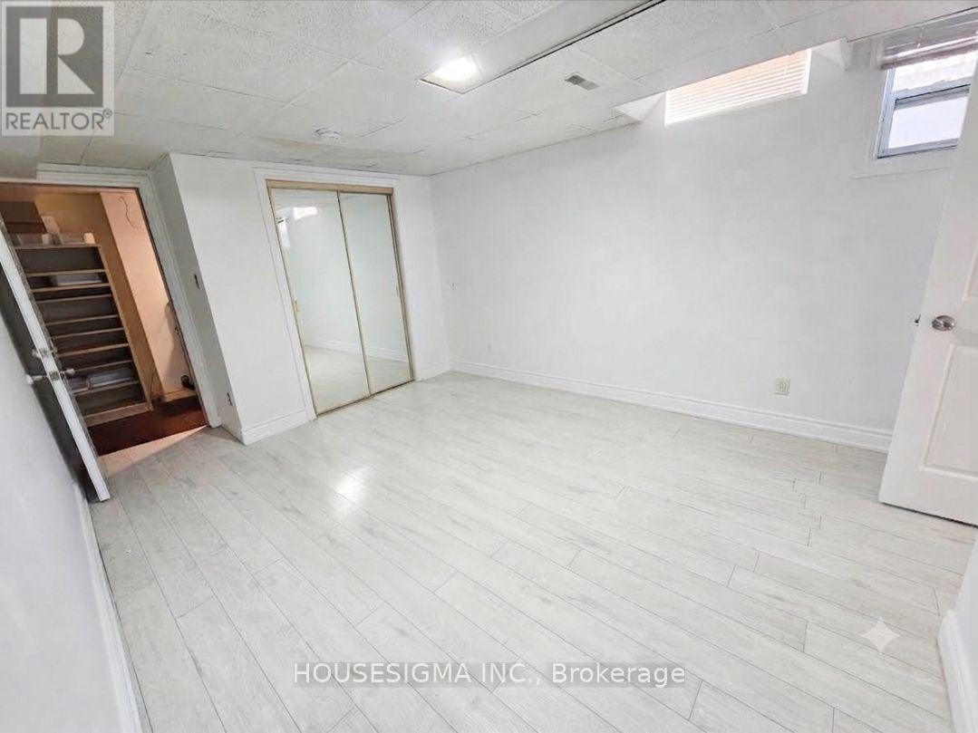 65 Randall Avenue, Markham, Ontario  L3S 1E1 - Photo 8 - N13849170