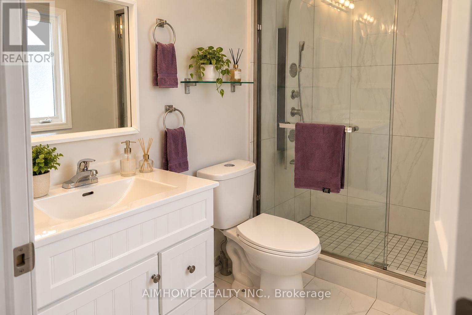 62 Lakespring Drive, Markham (Cachet), Ontario  L6C 2Z1 - Photo 13 - N13849238