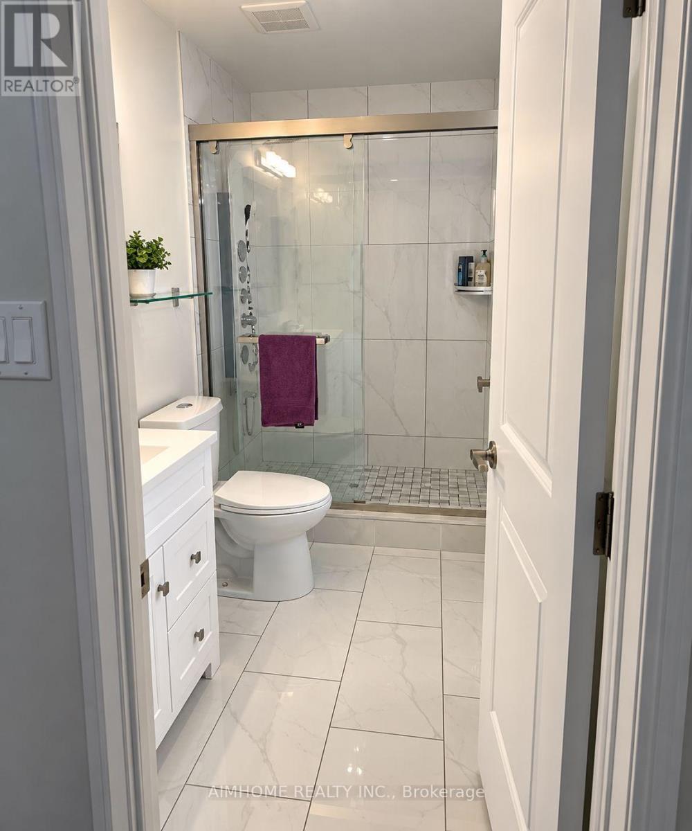 62 Lakespring Drive, Markham (Cachet), Ontario  L6C 2Z1 - Photo 14 - N13849238