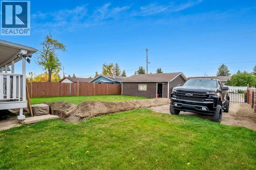 1219 68 Street NE, Calgary, Alberta  T2A 5K6 - Photo 42 - A2345500