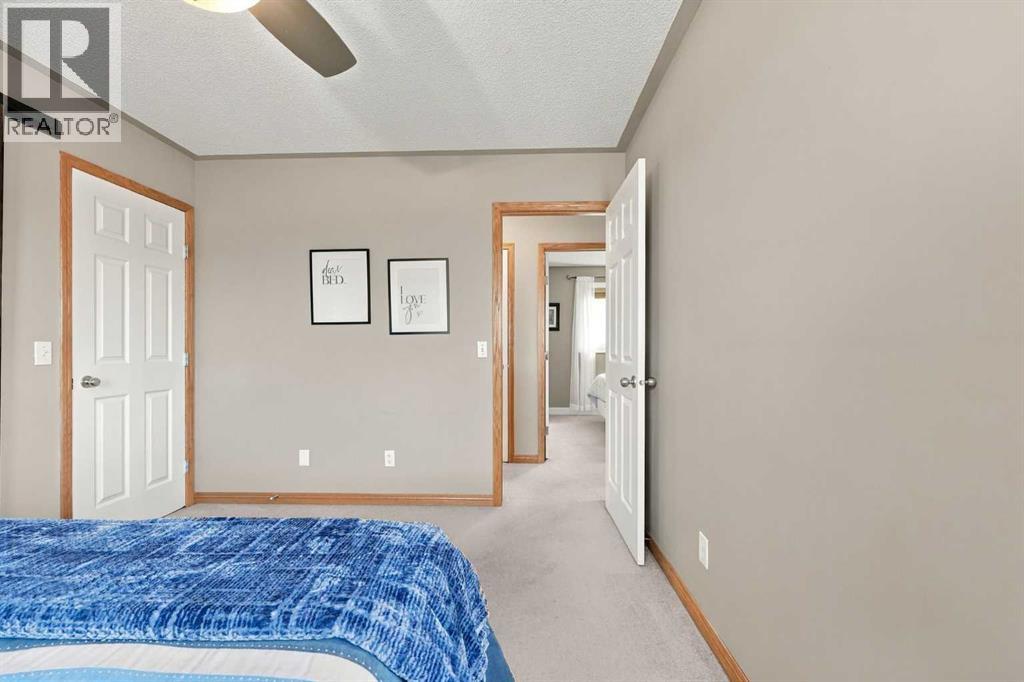 2 Cimarron Grove Bay
