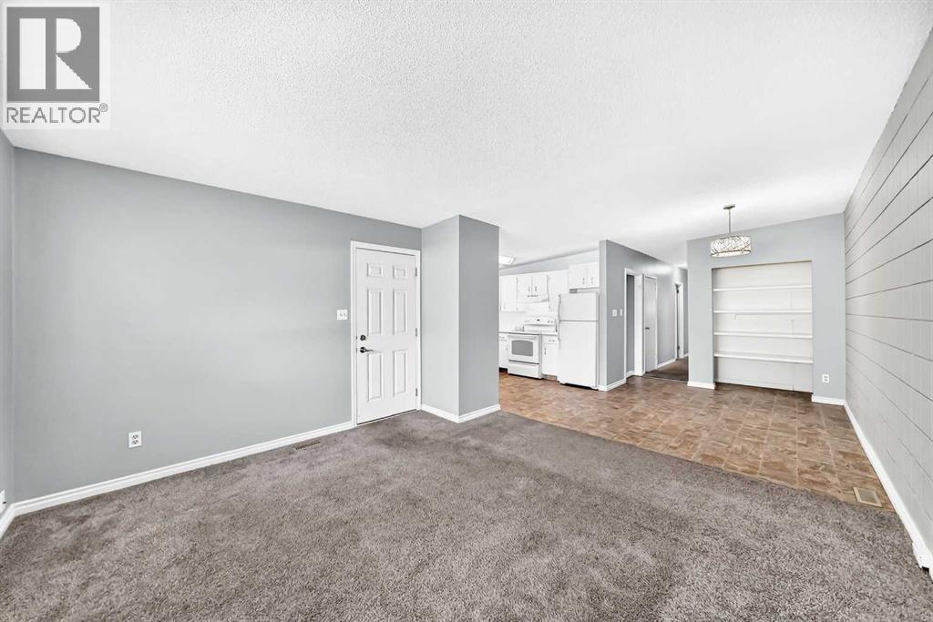 7409 37 Avenue NW, Calgary, Alberta  T3B 1W8 - Photo 20 - A2349302