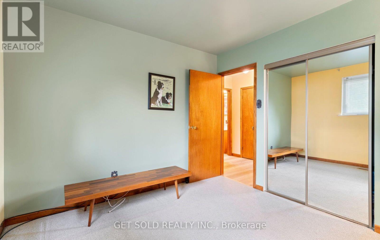 22 Almayo Crescent, Toronto, Ontario  M9V 2L4 - Photo 19 - W13848872