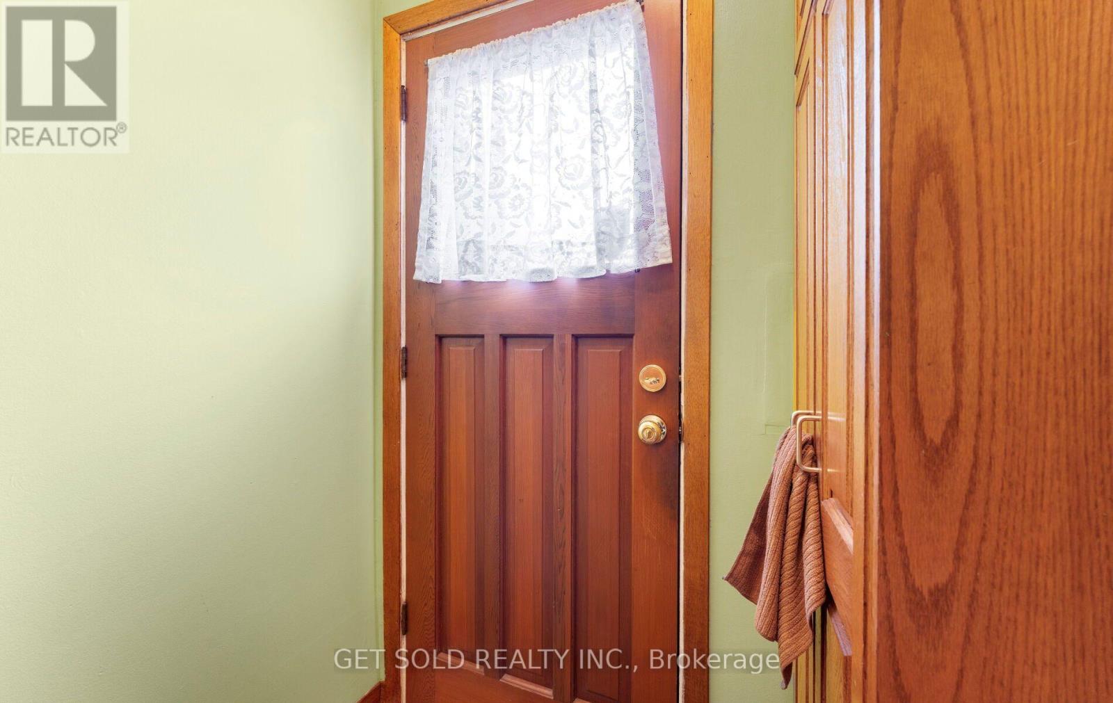 22 Almayo Crescent, Toronto, Ontario  M9V 2L4 - Photo 28 - W13848872