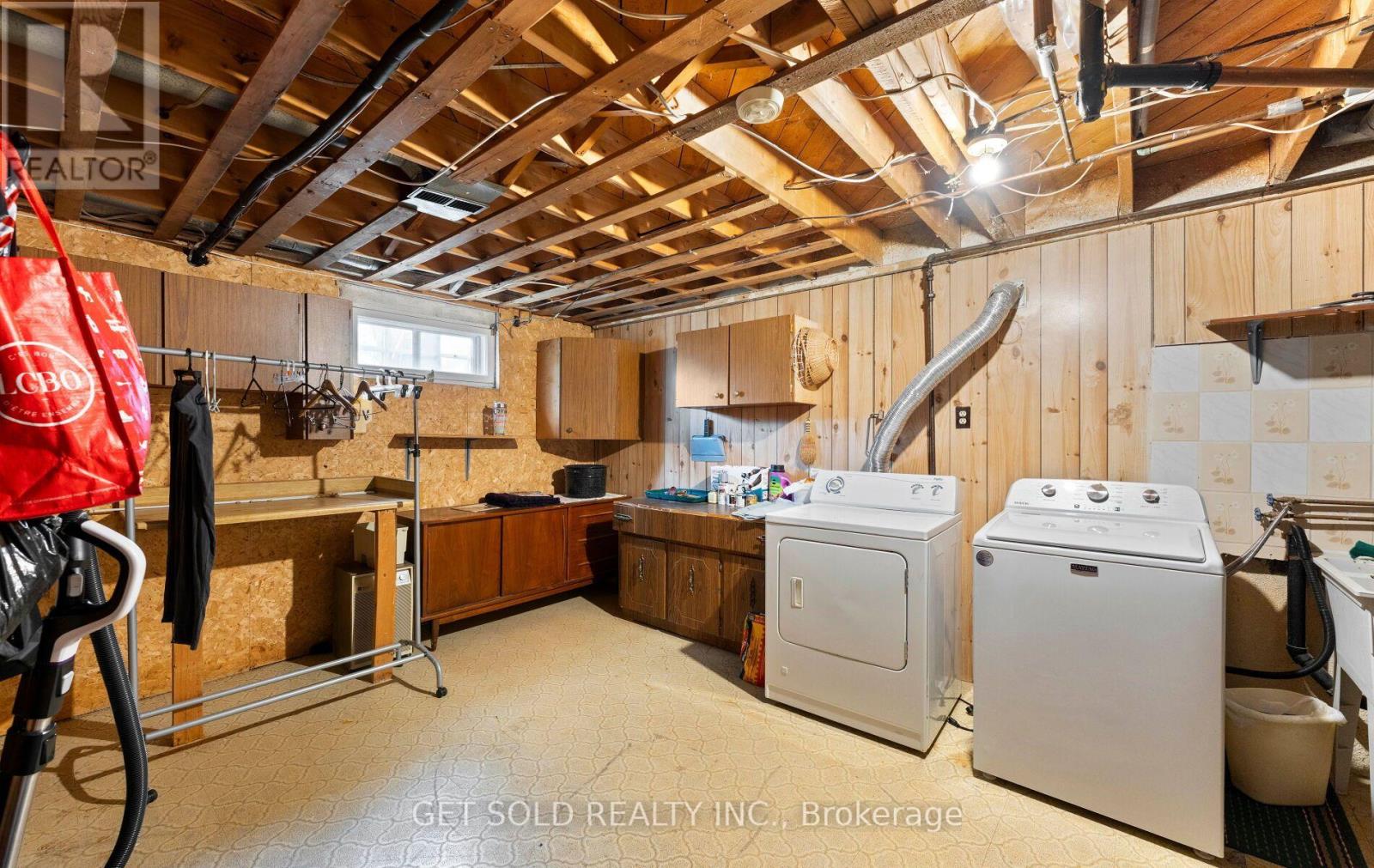 22 Almayo Crescent, Toronto, Ontario  M9V 2L4 - Photo 41 - W13848872