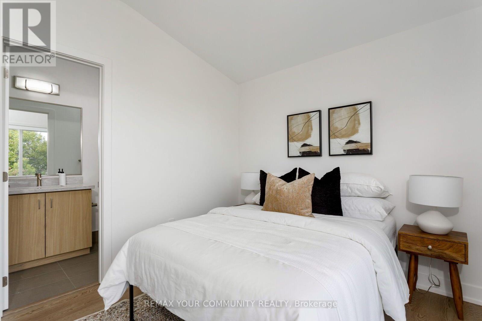 2 - 103 Cavell Avenue, Toronto, Ontario  M8V 1P5 - Photo 17 - W13848892