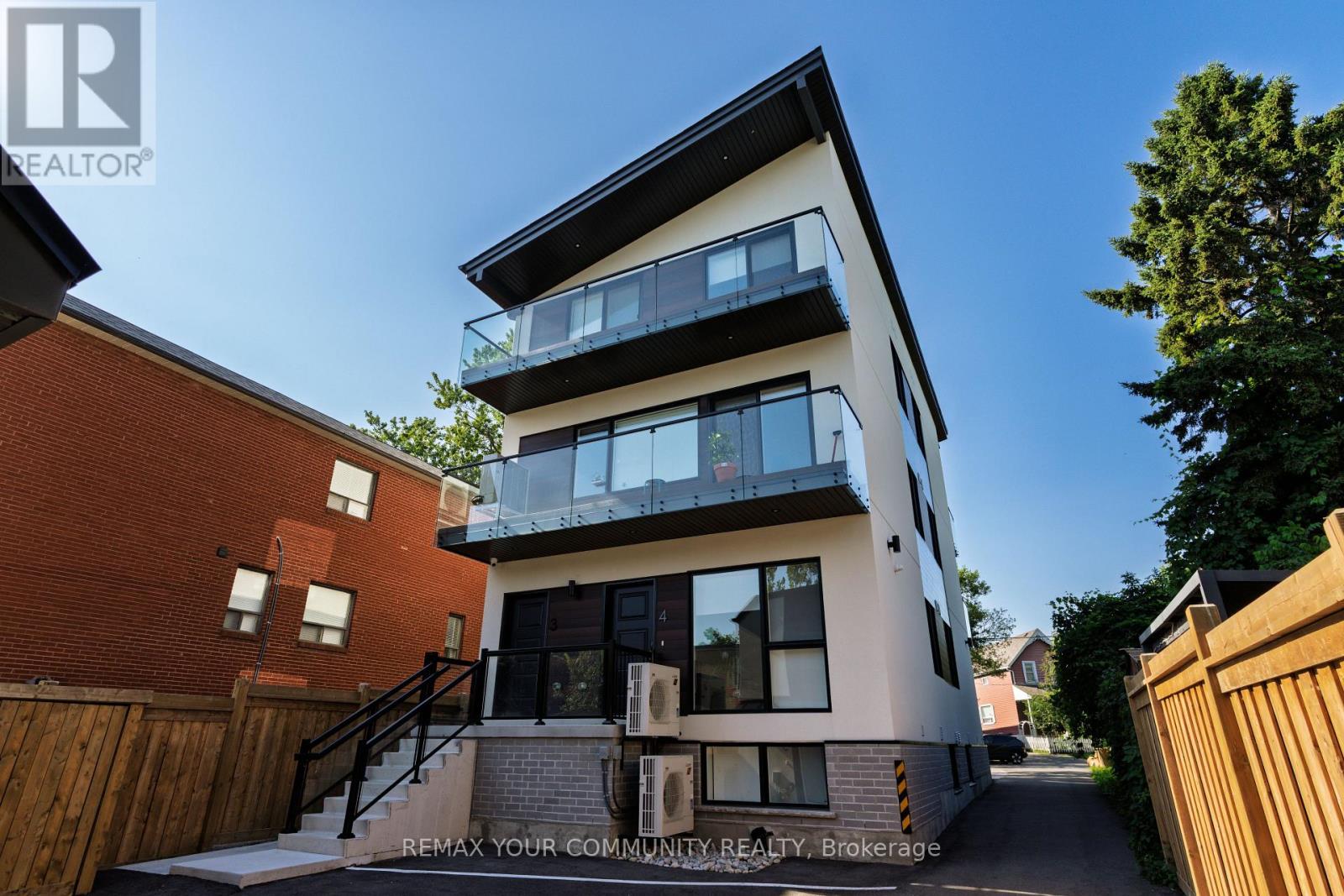 2 - 103 Cavell Avenue, Toronto, Ontario  M8V 1P5 - Photo 23 - W13848892