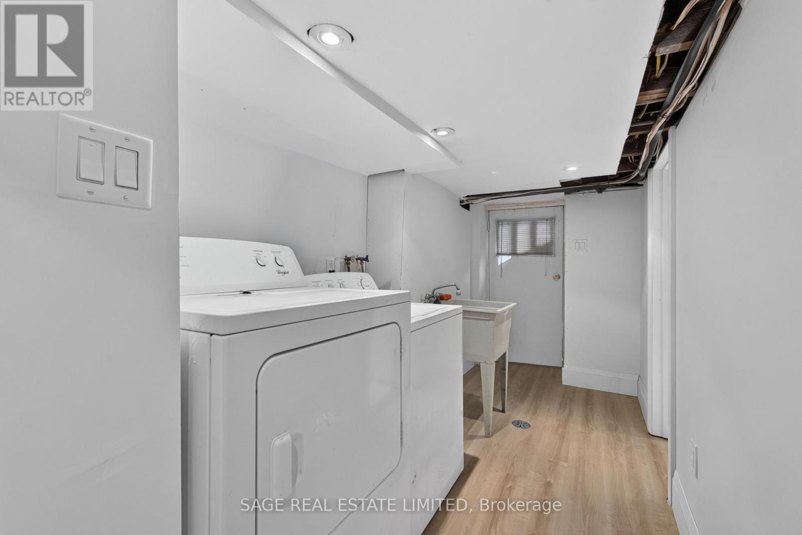 12 Branstone Road, Toronto, Ontario  M6E 4E4 - Photo 31 - W13848942
