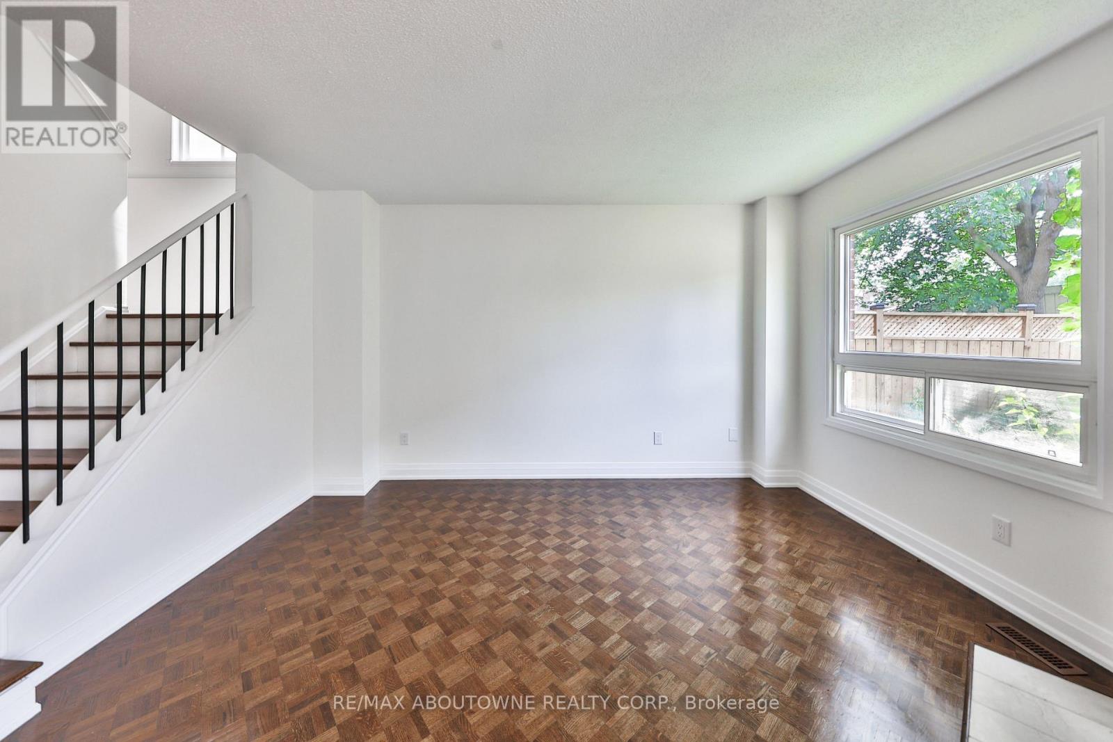 2 - 4635 Regents Terrace, Mississauga, Ontario  L5R 1W8 - Photo 15 - W13849004