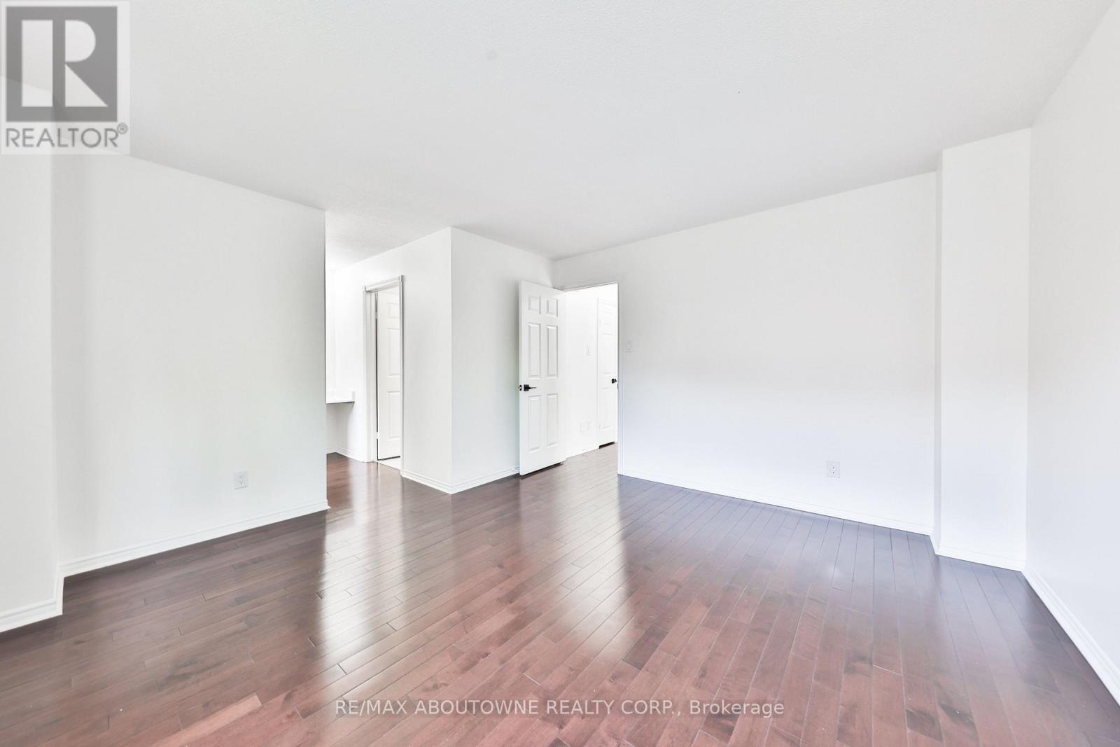 2 - 4635 Regents Terrace, Mississauga, Ontario  L5R 1W8 - Photo 18 - W13849004