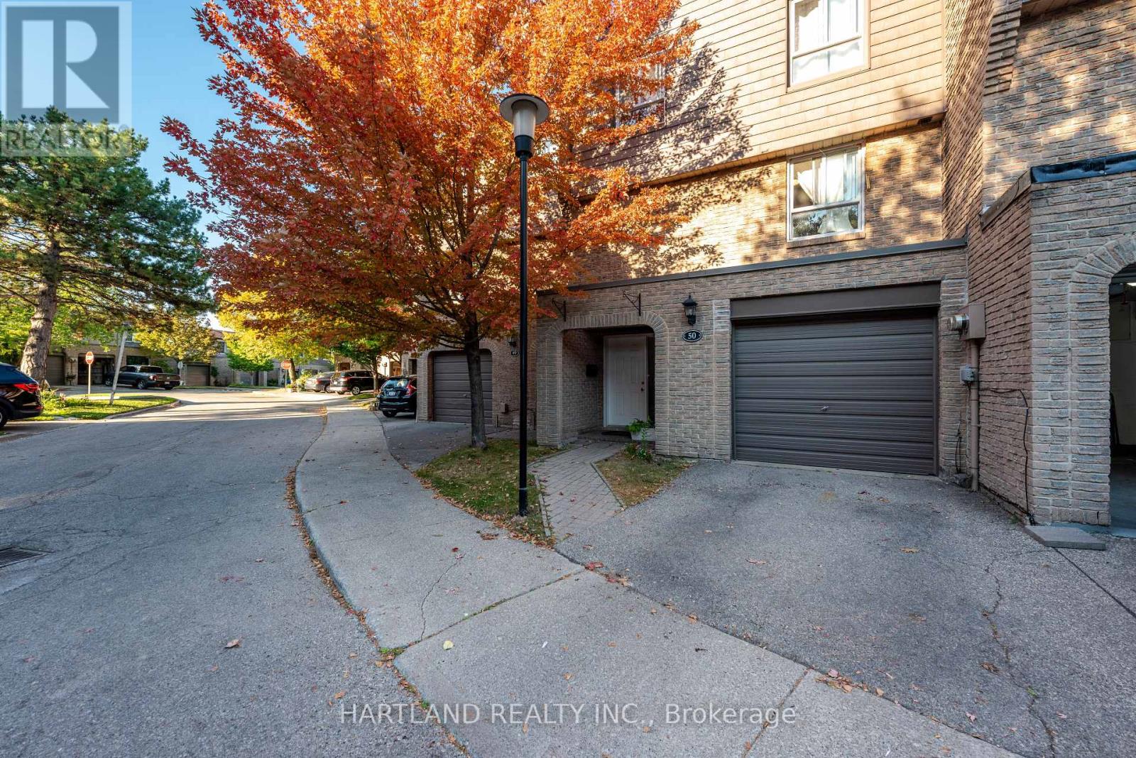 50 - 405 Hyacinthe Boulevard, Mississauga, Ontario  L5A 3N1 - Photo 3 - W13849018