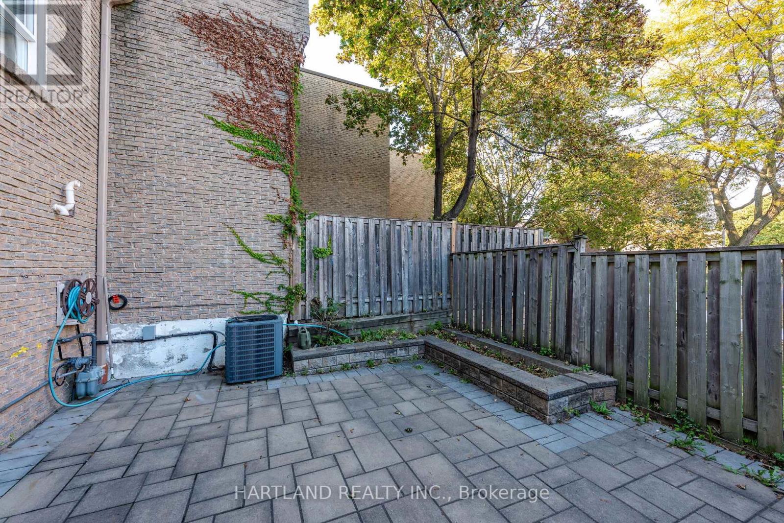 50 - 405 Hyacinthe Boulevard, Mississauga, Ontario  L5A 3N1 - Photo 32 - W13849018