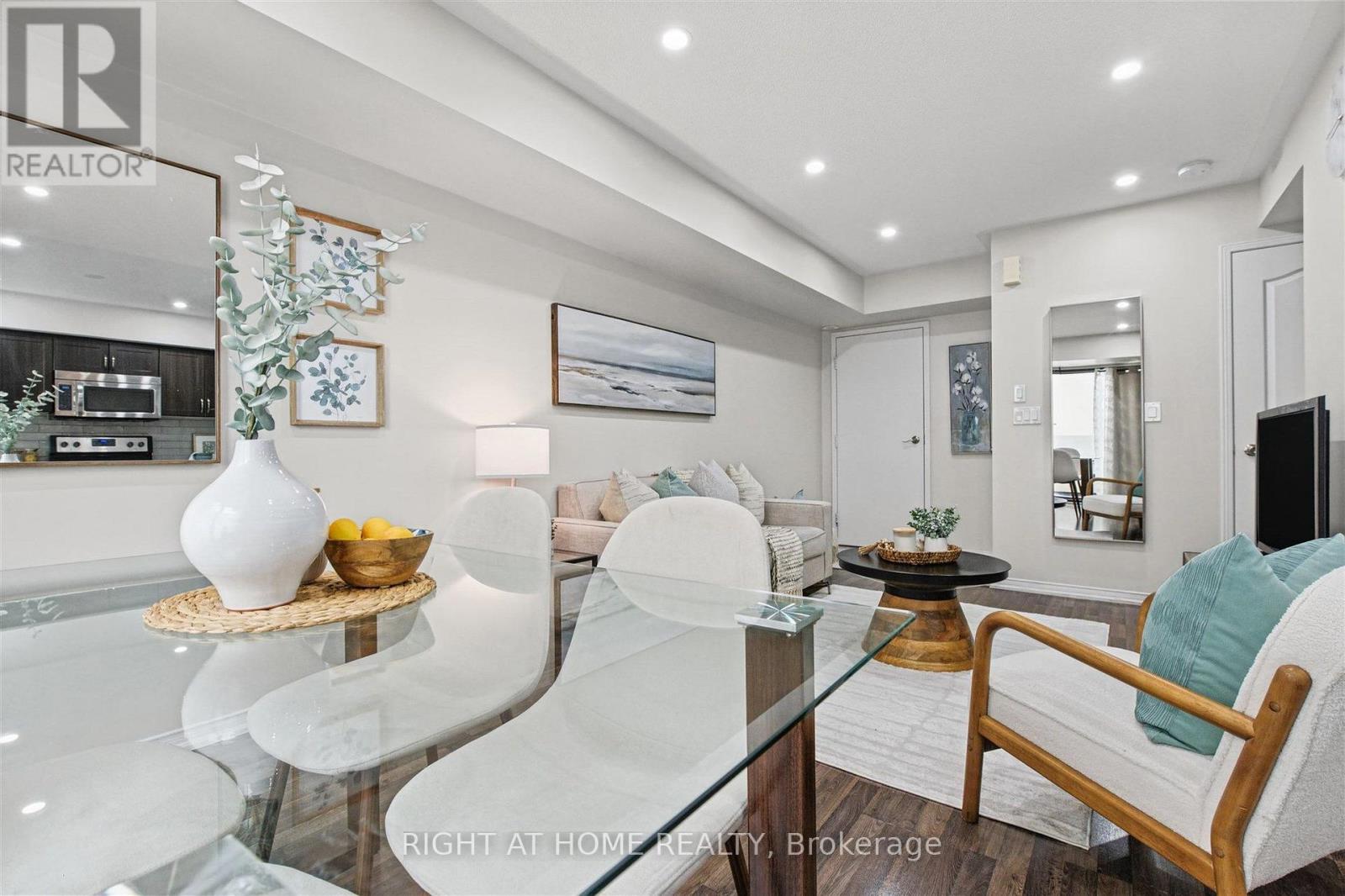 416 - 130 Widdicombe Hill Boulevard, Toronto, Ontario  M9R 0A9 - Photo 11 - W13849034