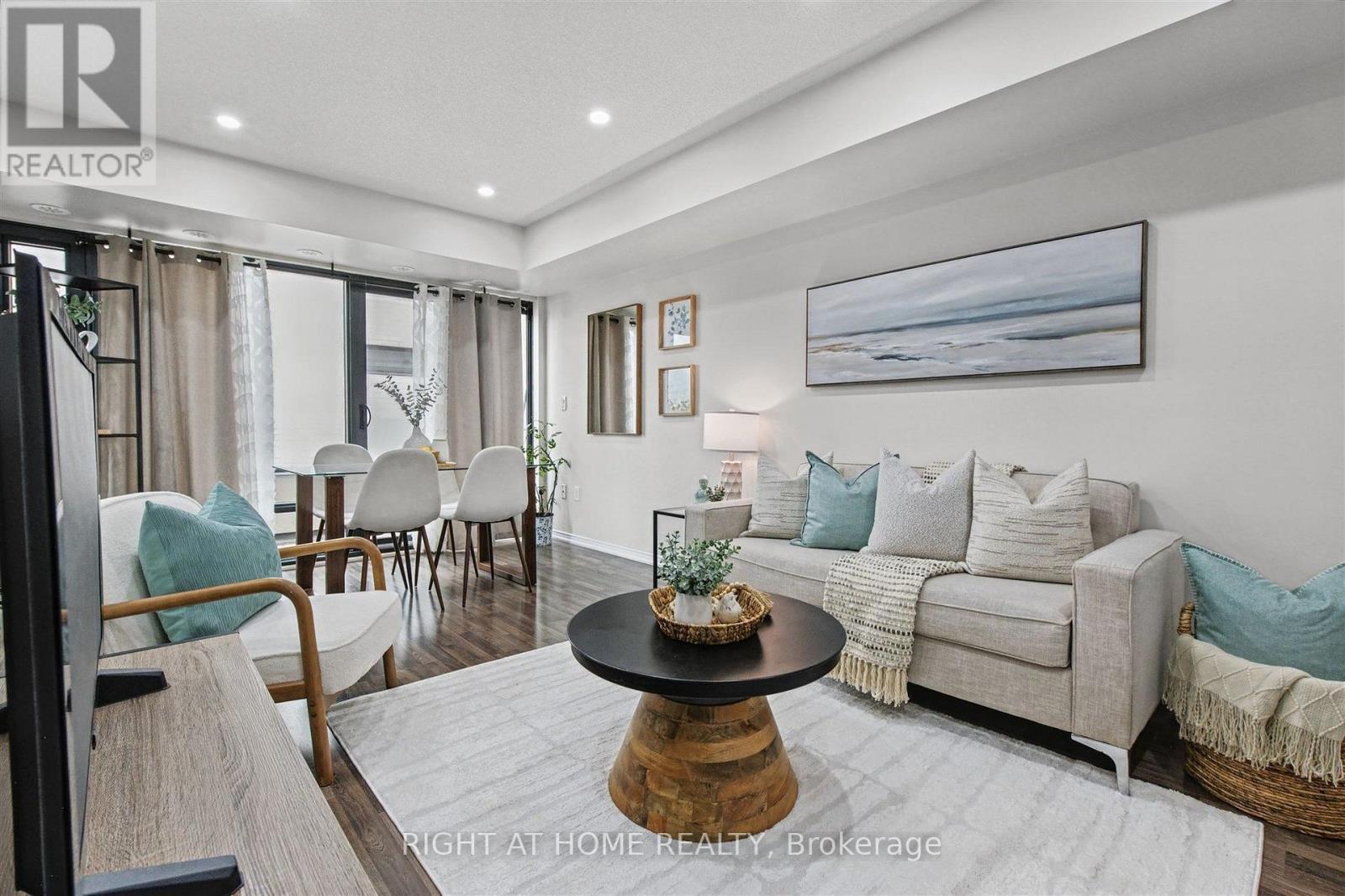 416 - 130 Widdicombe Hill Boulevard, Toronto, Ontario  M9R 0A9 - Photo 4 - W13849034