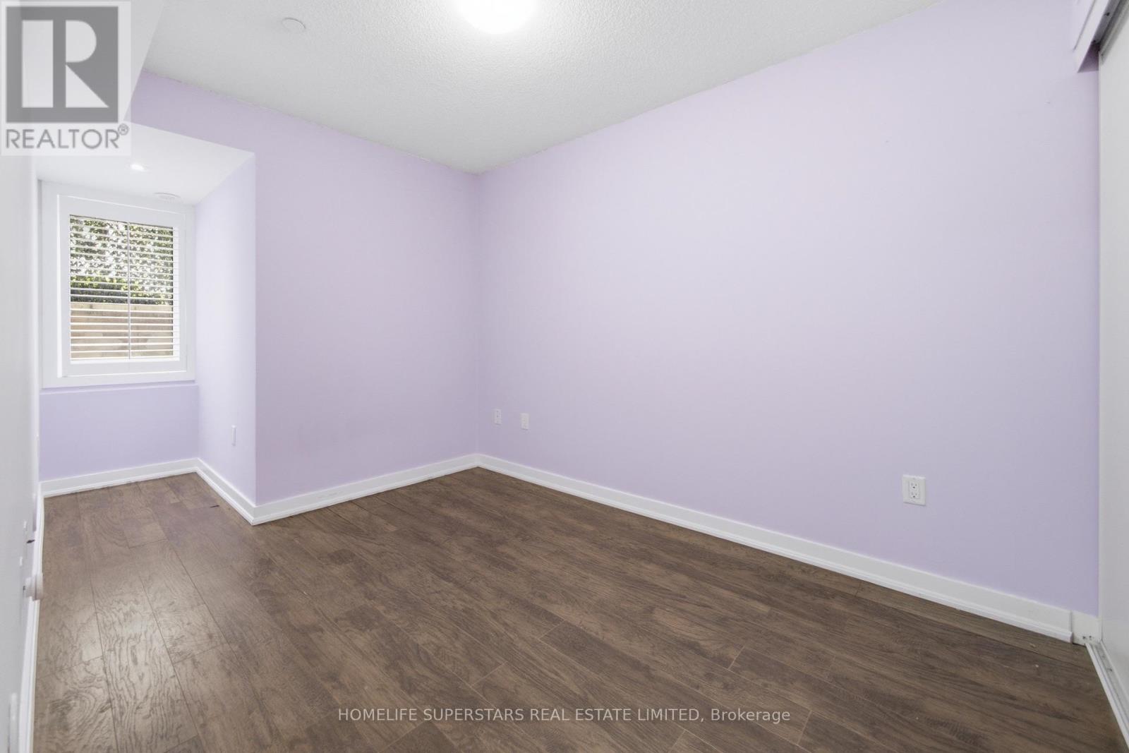 413 - 8 Drummond Street, Toronto, Ontario  M8V 1Y8 - Photo 5 - W13849092