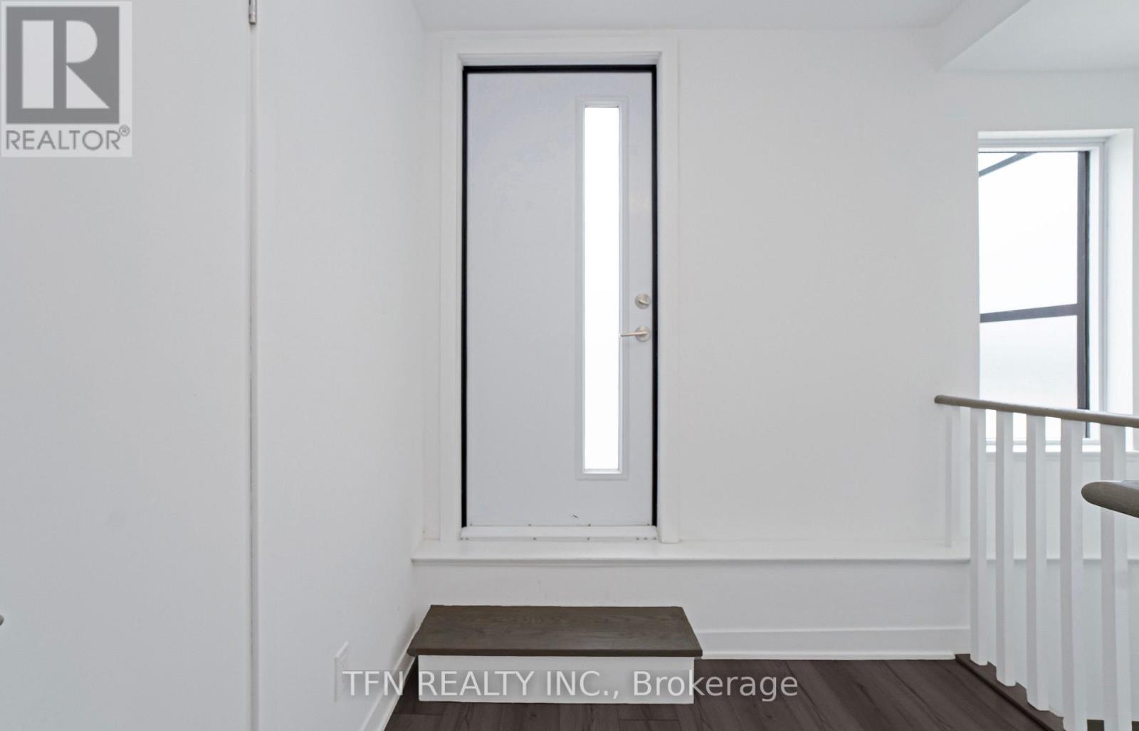 127 - 3020 Trailside Drive, Oakville, Ontario L6M 4M2 - Photo 22 - W13849124