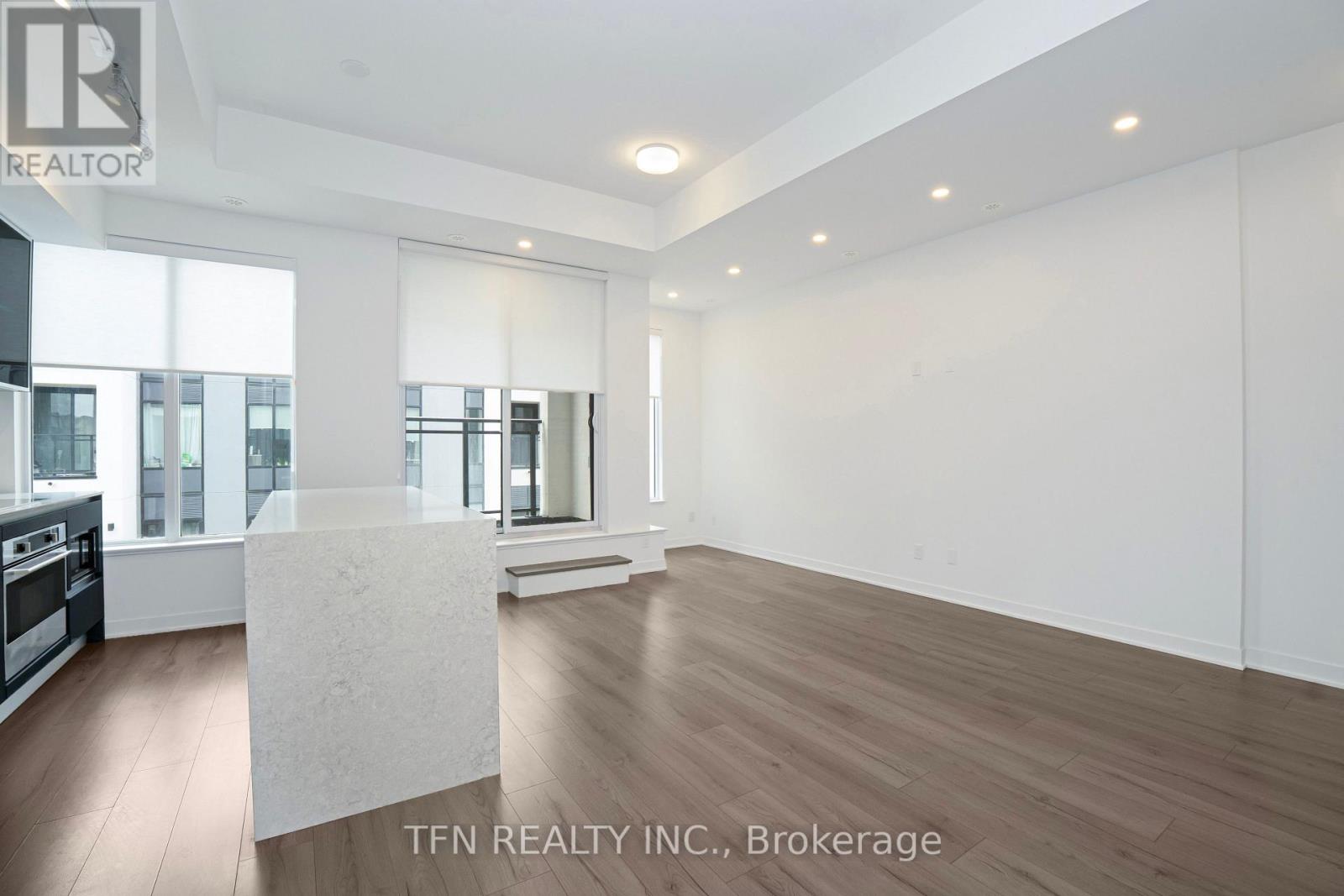 127 - 3020 Trailside Drive, Oakville, Ontario L6M 4M2 - Photo 8 - W13849124