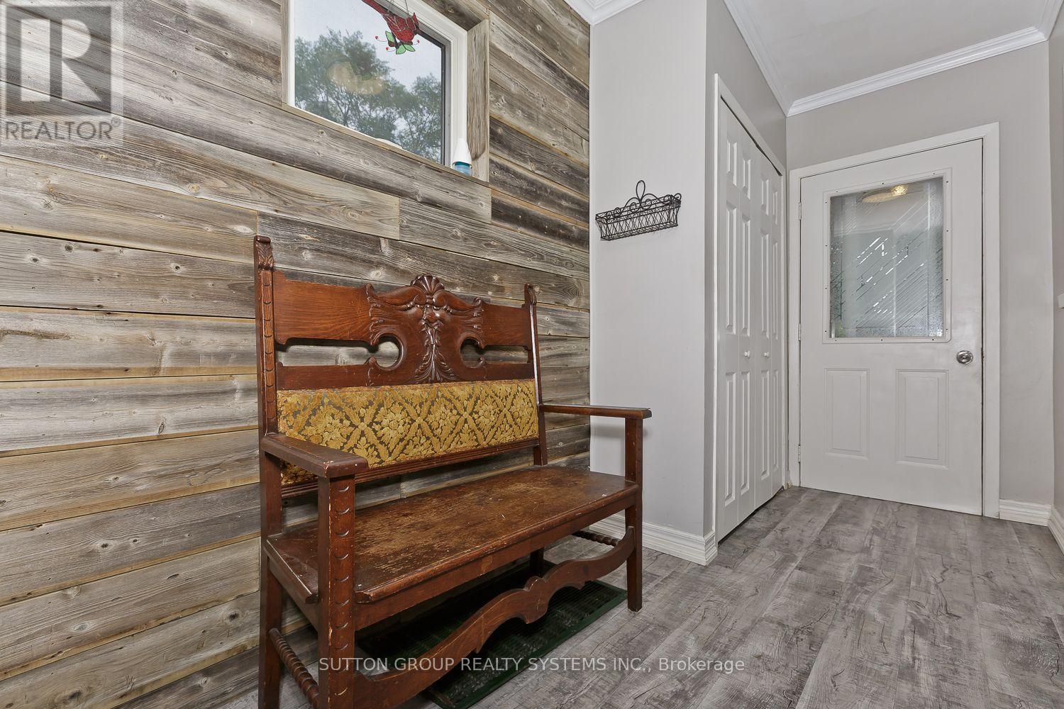 14 Lake Shore Drive, Toronto, Ontario  M8V 1Z2 - Photo 5 - W13849146