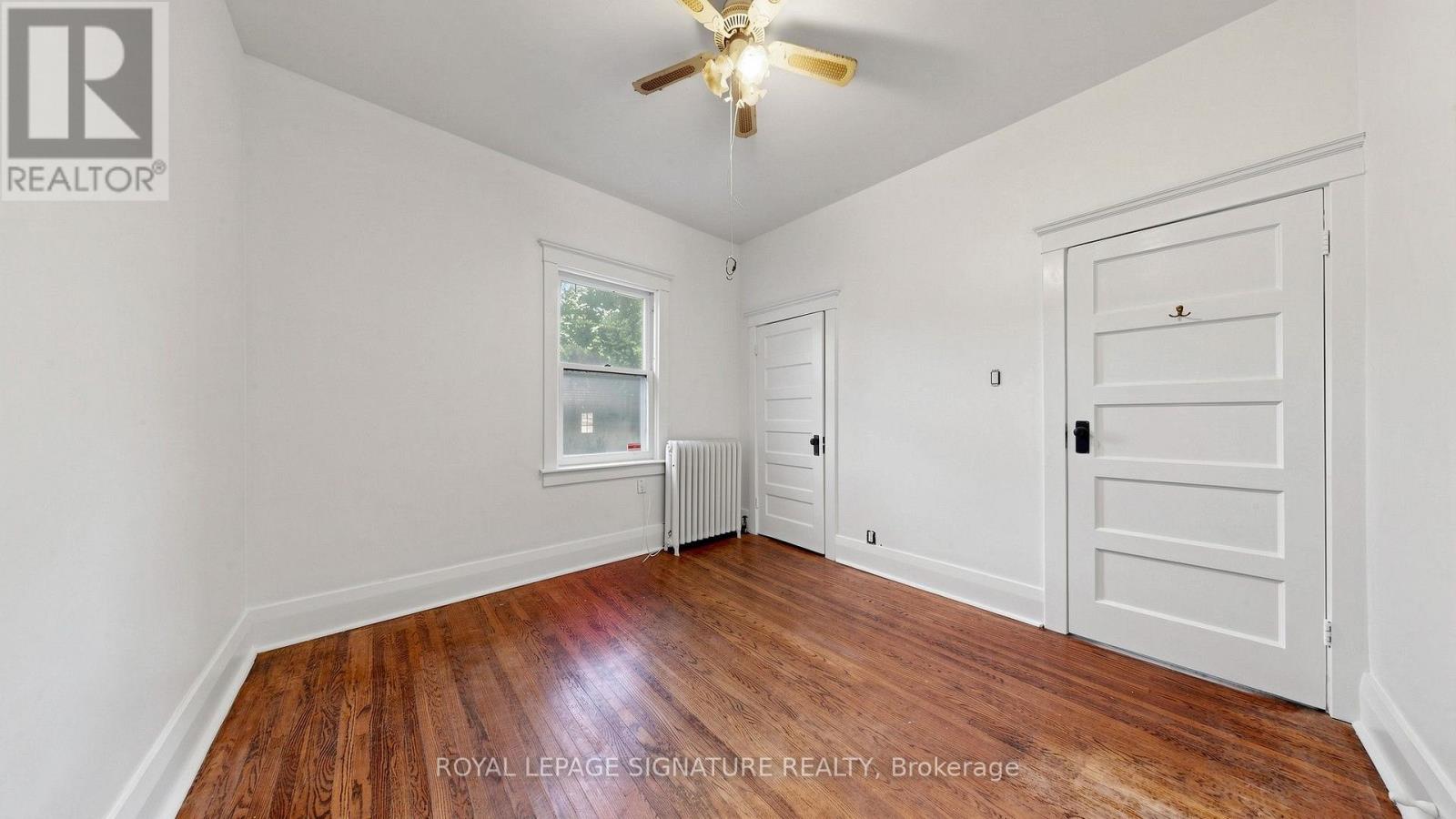 132 Marion Street, Toronto, Ontario  M6R 1E7 - Photo 10 - W13849246