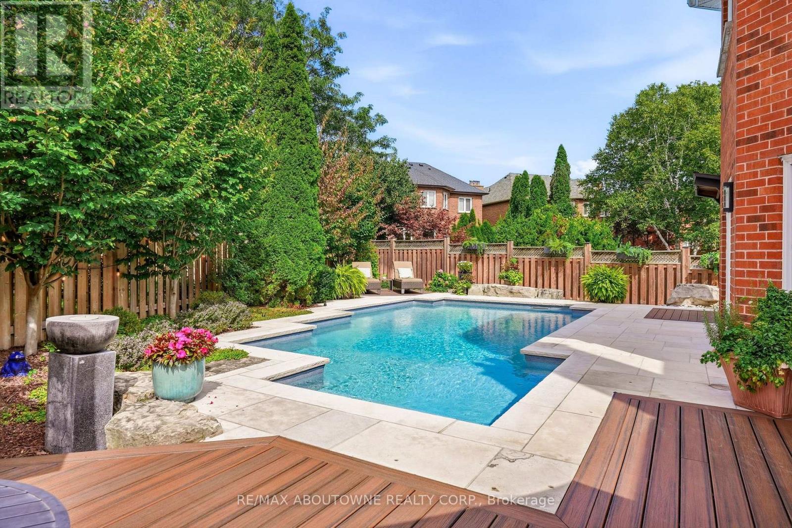 2747 Teak Crescent, Oakville, Ontario  L6J 7M7 - Photo 46 - W13849268