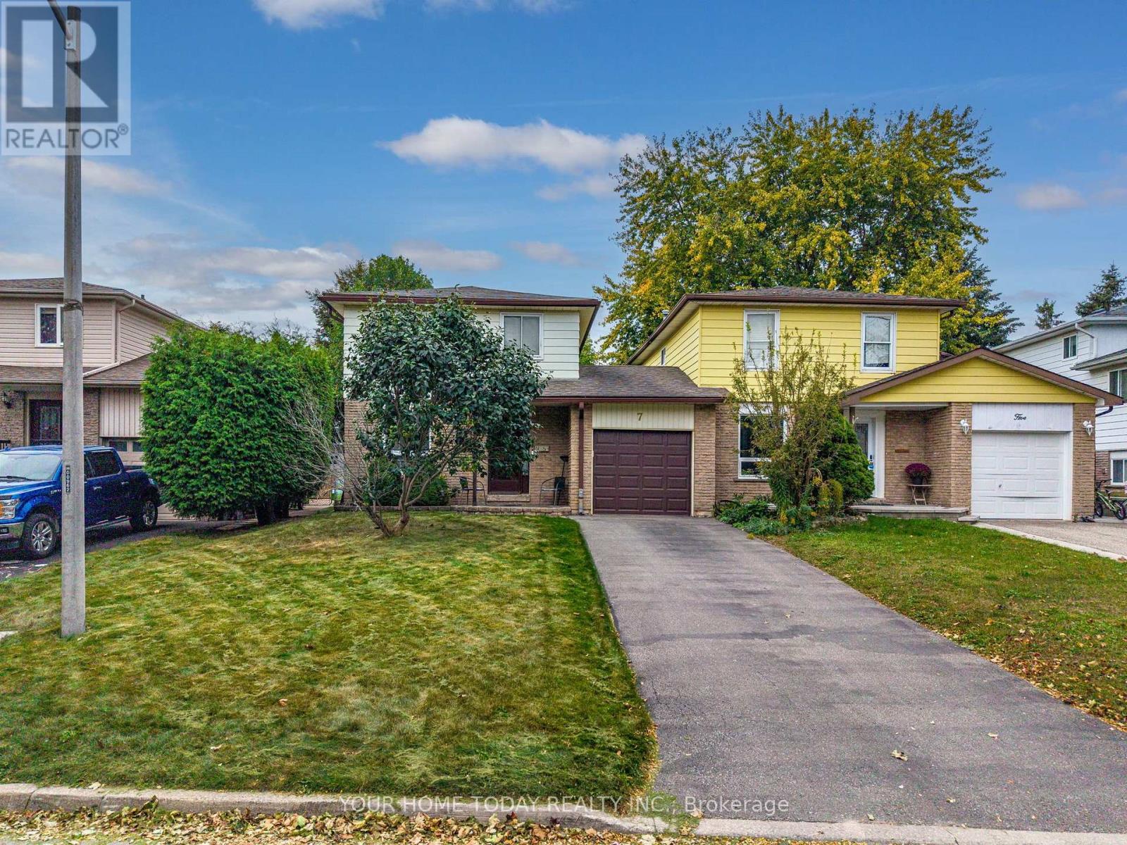 7 GREENORE CRESCENT, Halton Hills, Ontario