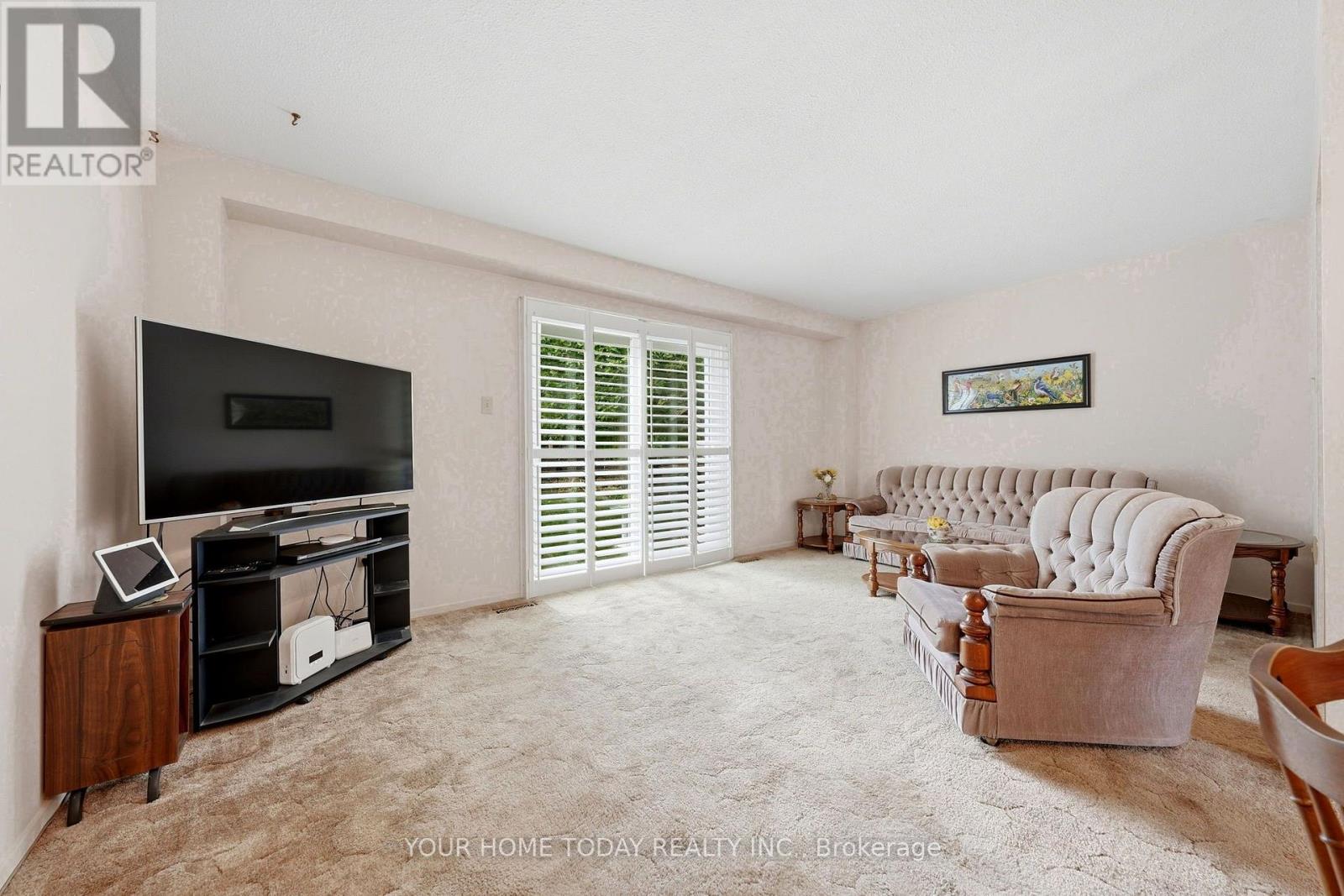 7 Greenore Crescent, Halton Hills, Ontario  L7J 2T1 - Photo 12 - W13849282