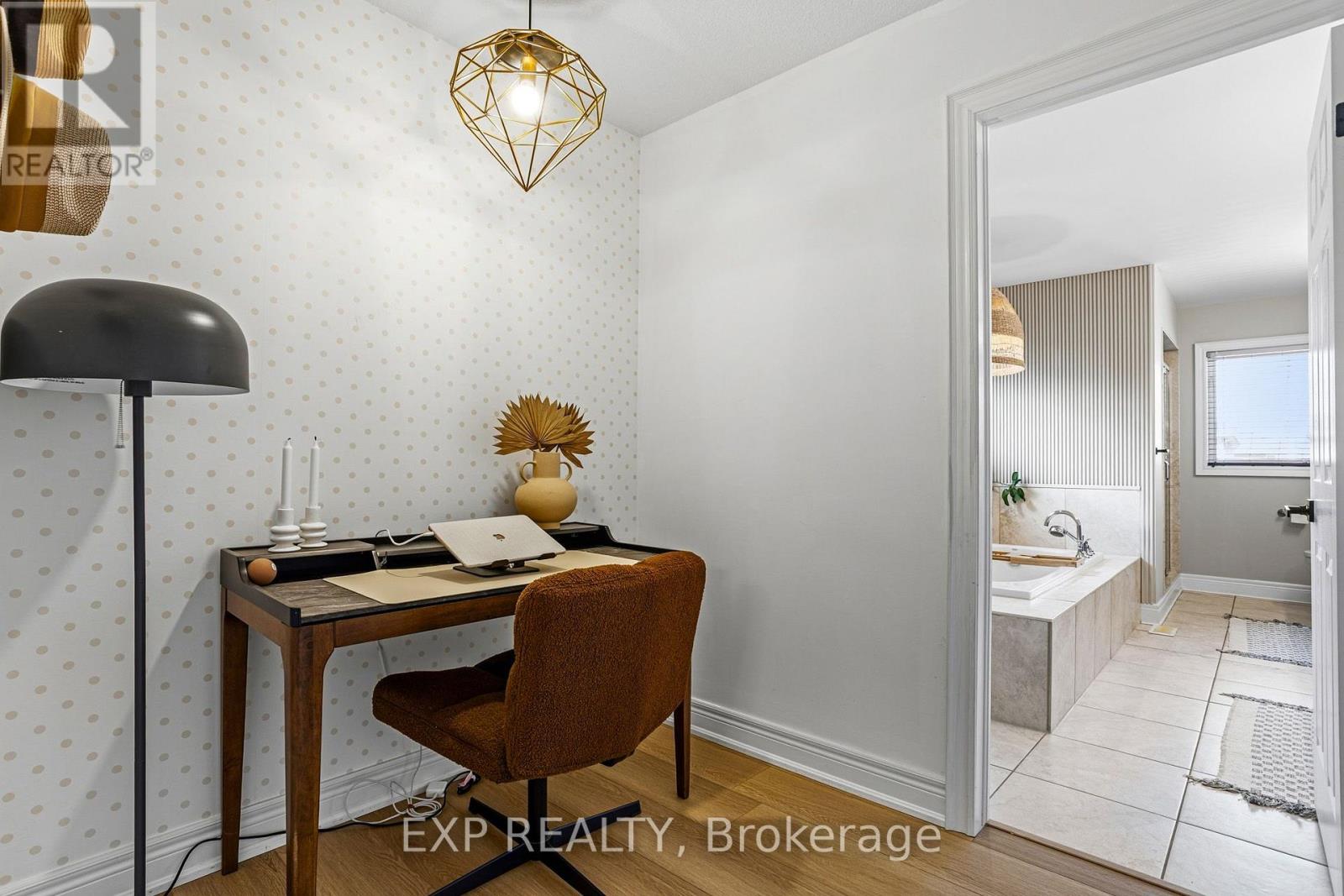 253 Upper Mount Albion Road, Hamilton, Ontario  L8J 1V1 - Photo 25 - X13848972