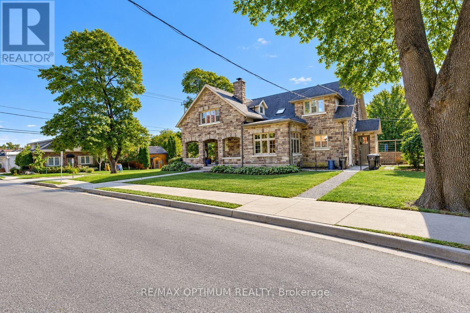 916 Queenston Road, Cambridge, Ontario  N3H 3K8 - Photo 3 - X13849182
