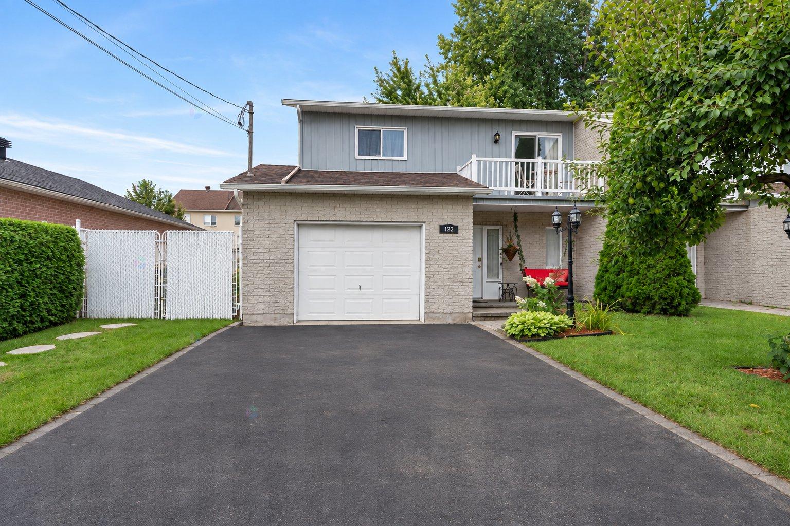 122 Rue Robert Les Coteaux Quebec Canada J7X1A4 3