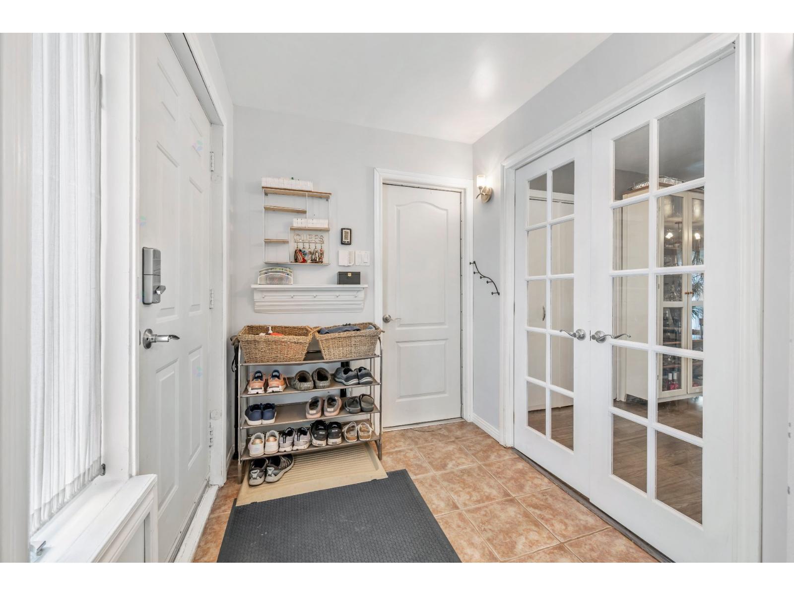 122 Rue Robert Les Coteaux Quebec Canada J7X1A4 4
