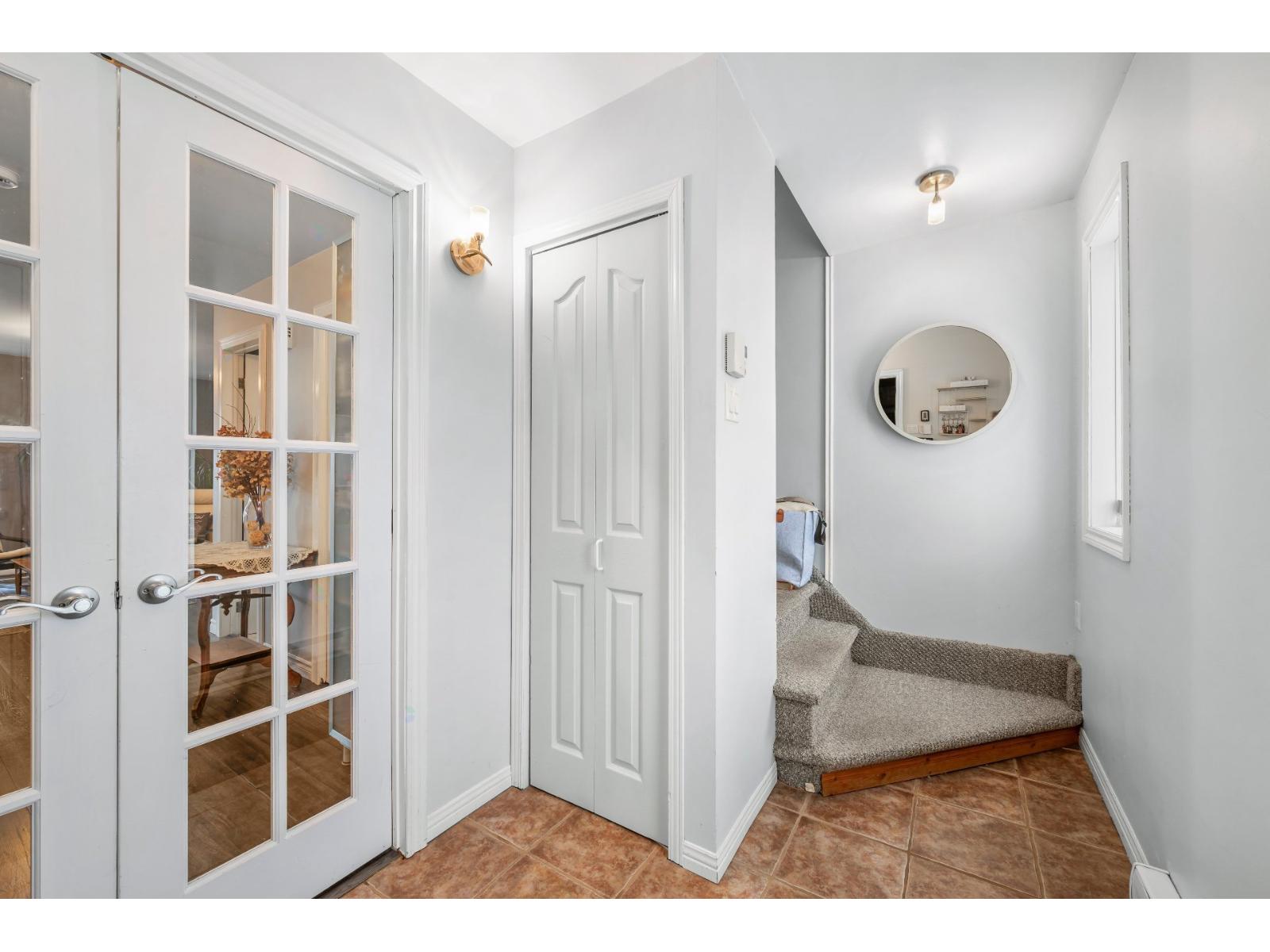 122 Rue Robert Les Coteaux Quebec Canada J7X1A4 5