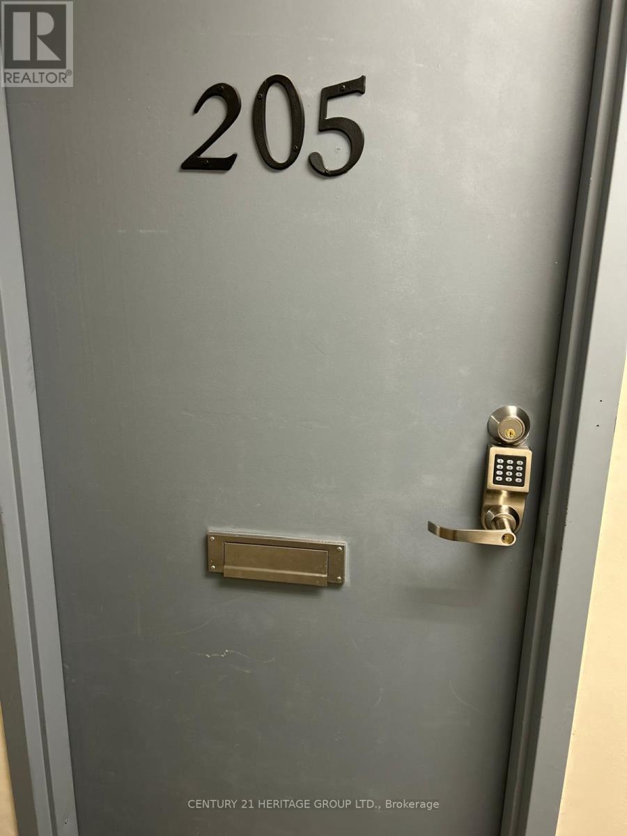 205 - 10255 Yonge Street, Richmond Hill, Ontario  L4C 3B2 - Photo 2 - N13839002