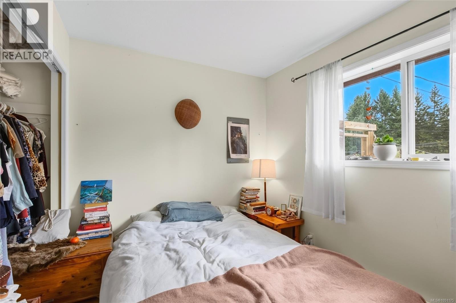 2522 Dunsmuir Ave, Cumberland, British Columbia  V0R 1S0 - Photo 46 - 1051175