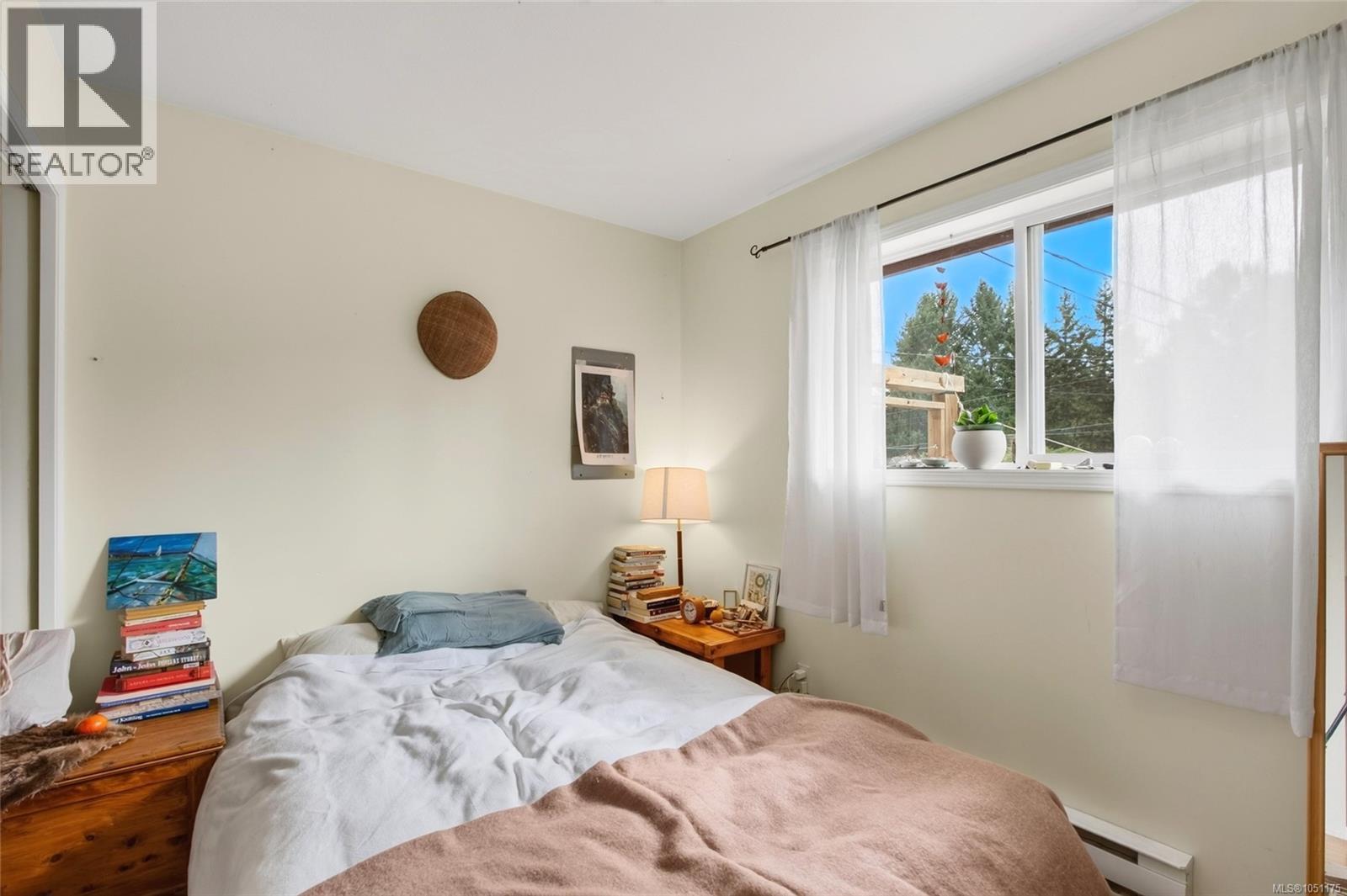 2522 Dunsmuir Ave, Cumberland, British Columbia  V0R 1S0 - Photo 47 - 1051175
