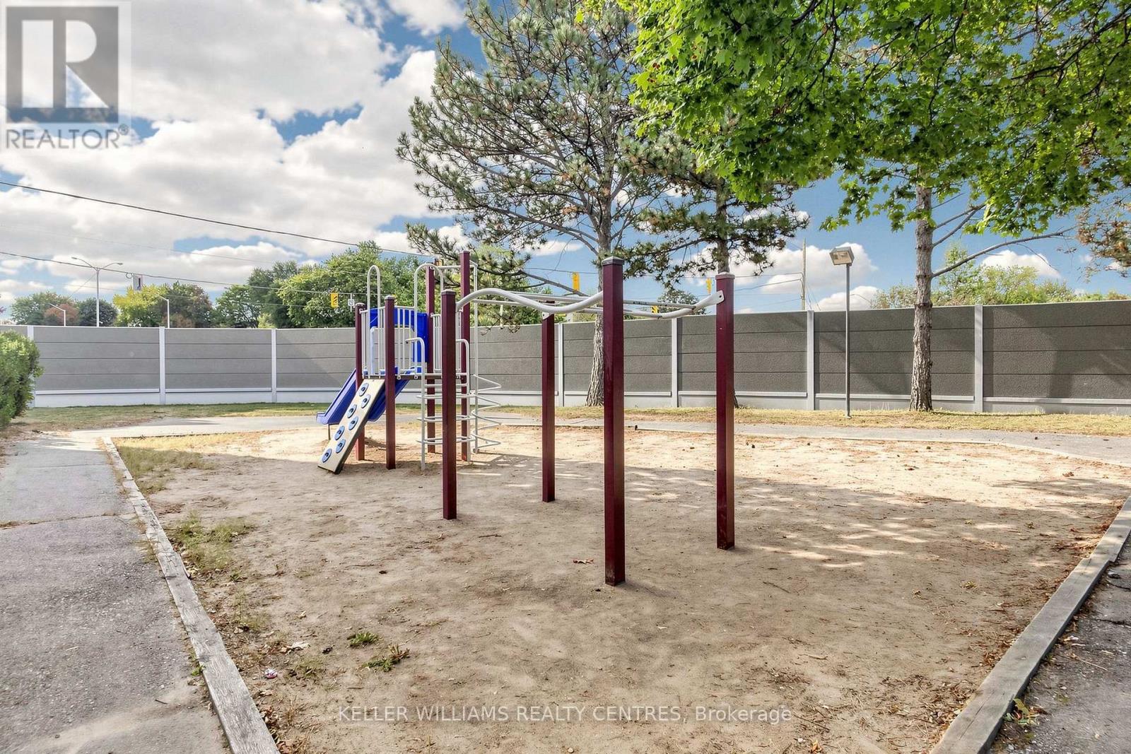 215 - 215 Baronwood Court, Brampton, Ontario  L6V 3H9 - Photo 28 - W13843566