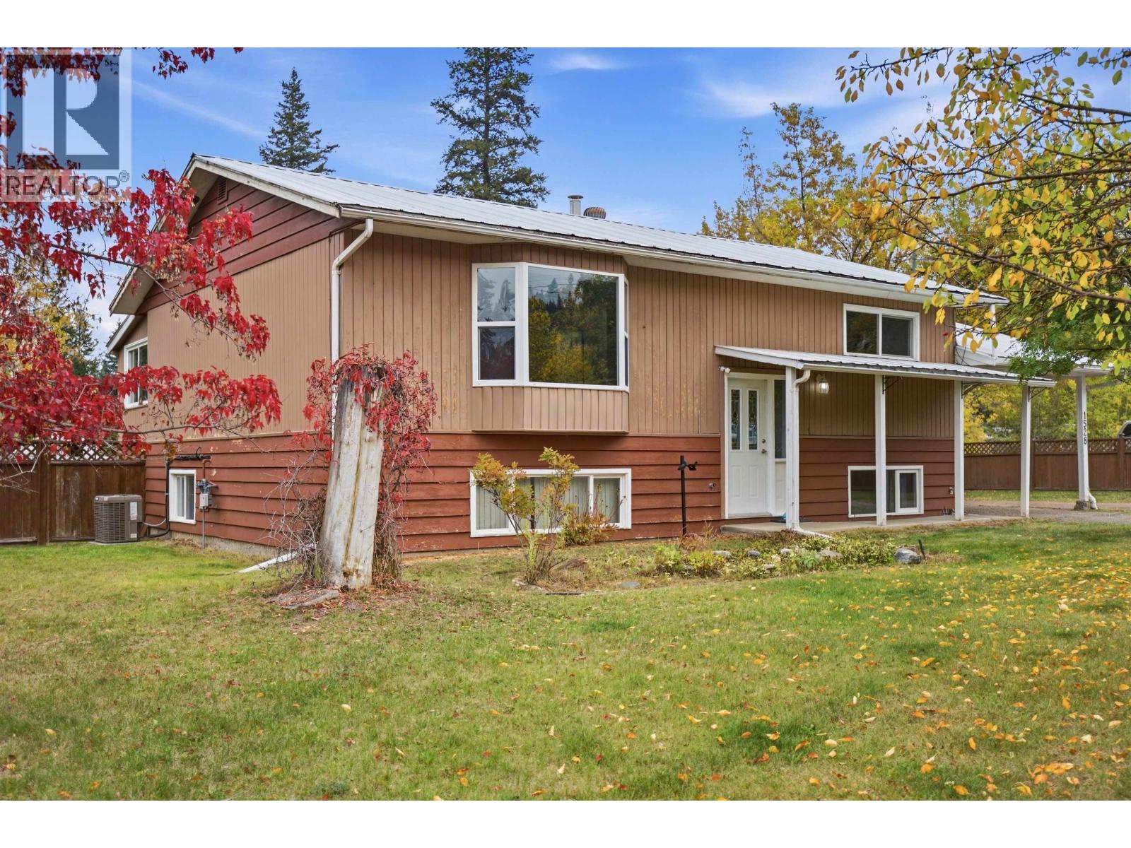 1528 Dog Creek Road, Williams Lake, British Columbia  V2G 3H4 - Photo 1 - R3170733