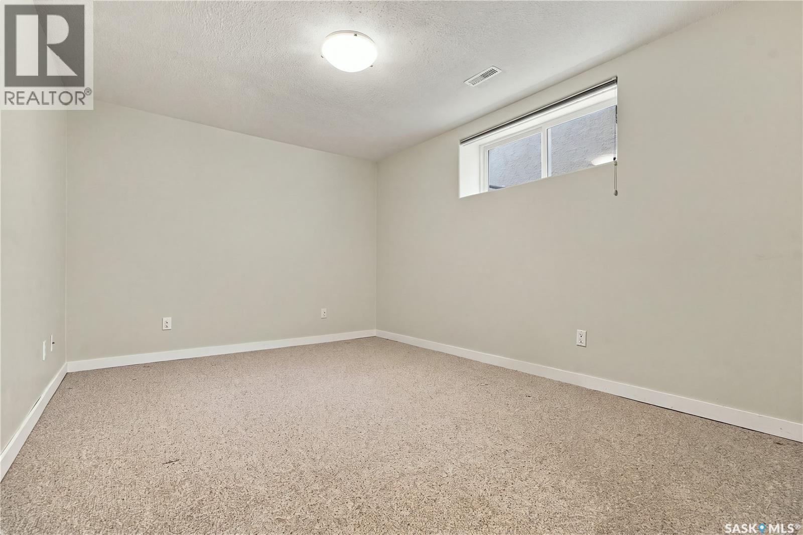 114 Senick Crescent, Saskatoon, Saskatchewan  S7T 0P1 - Photo 42 - SK050074