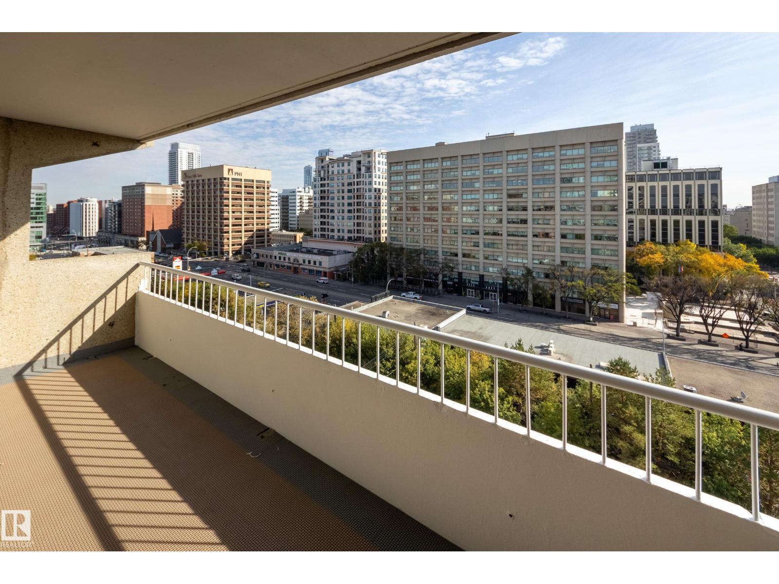 #1001 9909 110 ST NW