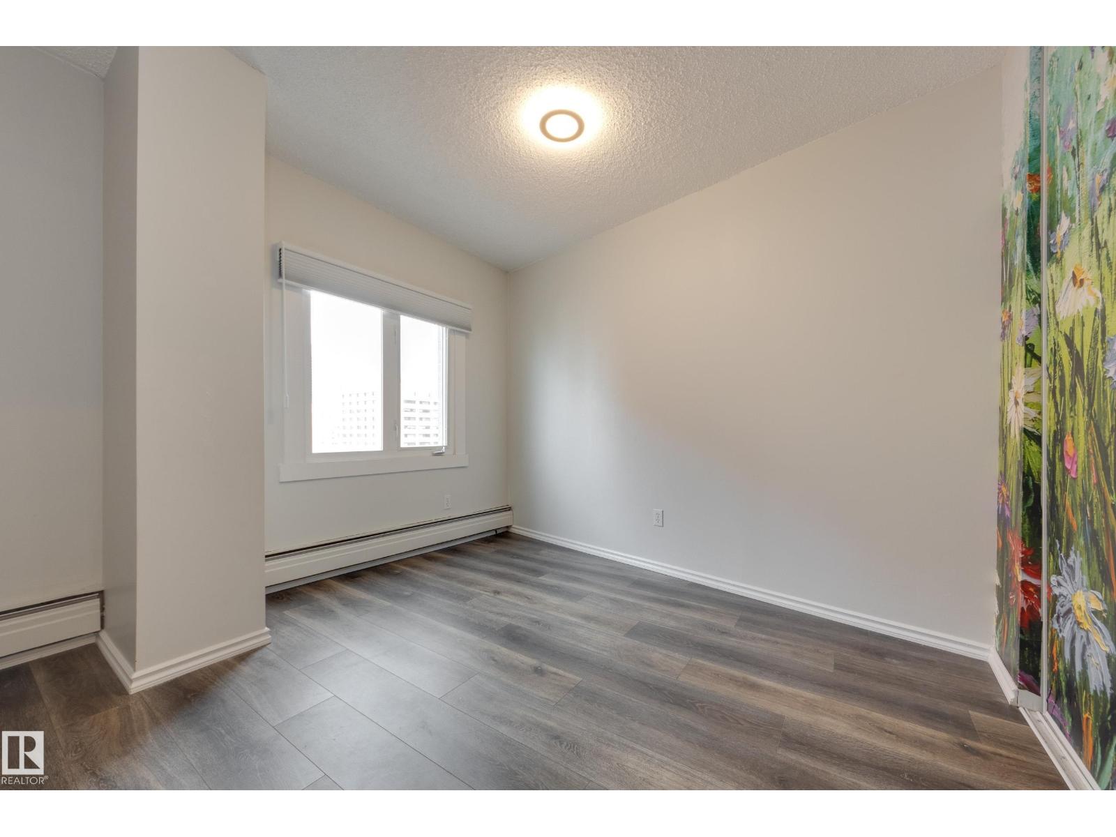 #1001 9909 110 ST NW