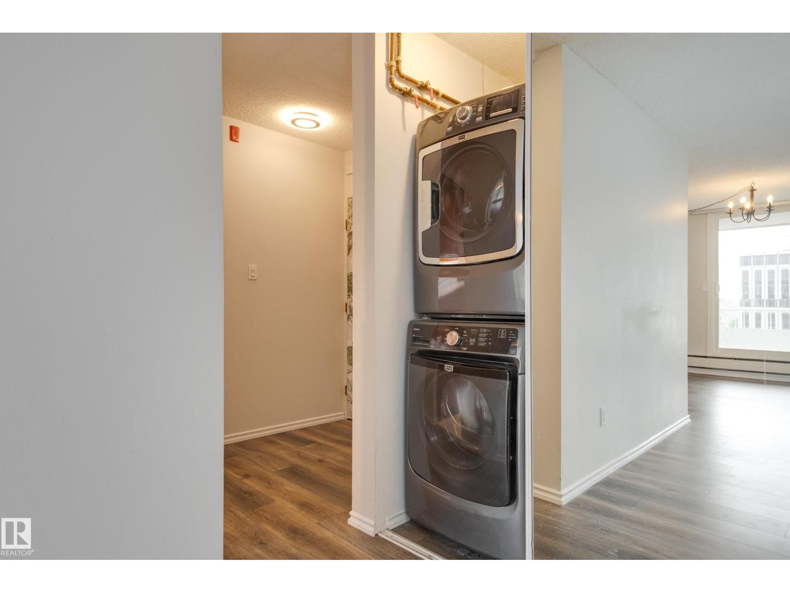 #1001 9909 110 ST NW