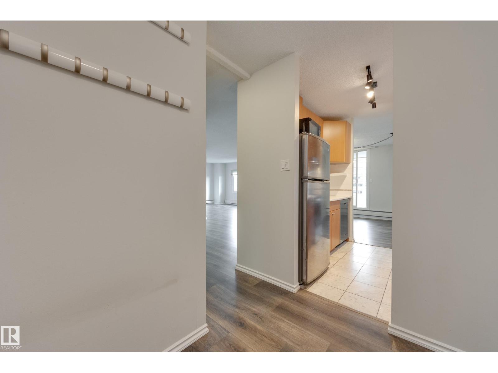 #1001 9909 110 ST NW