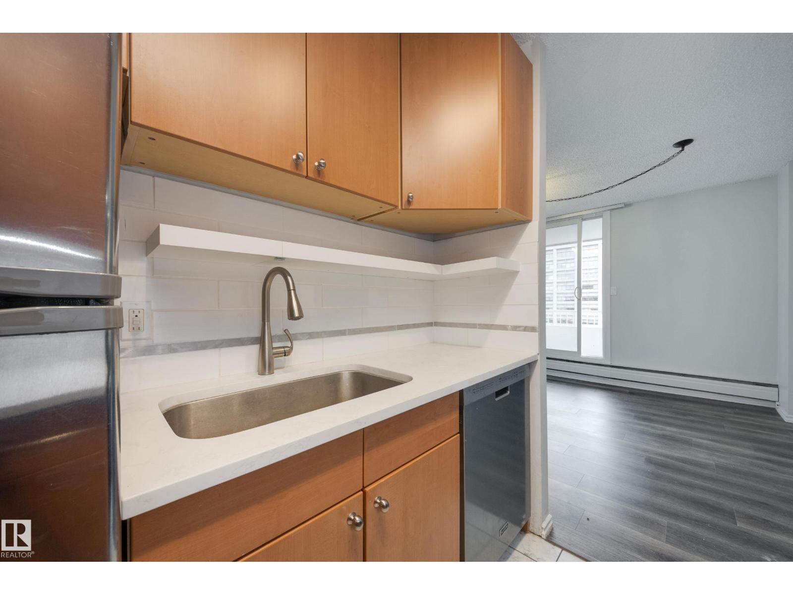 #1001 9909 110 ST NW