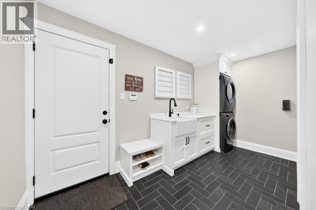 385 Rosslyn Drive, Burlington, Ontario  L7N 1S5 - Photo 7 - 40866073
