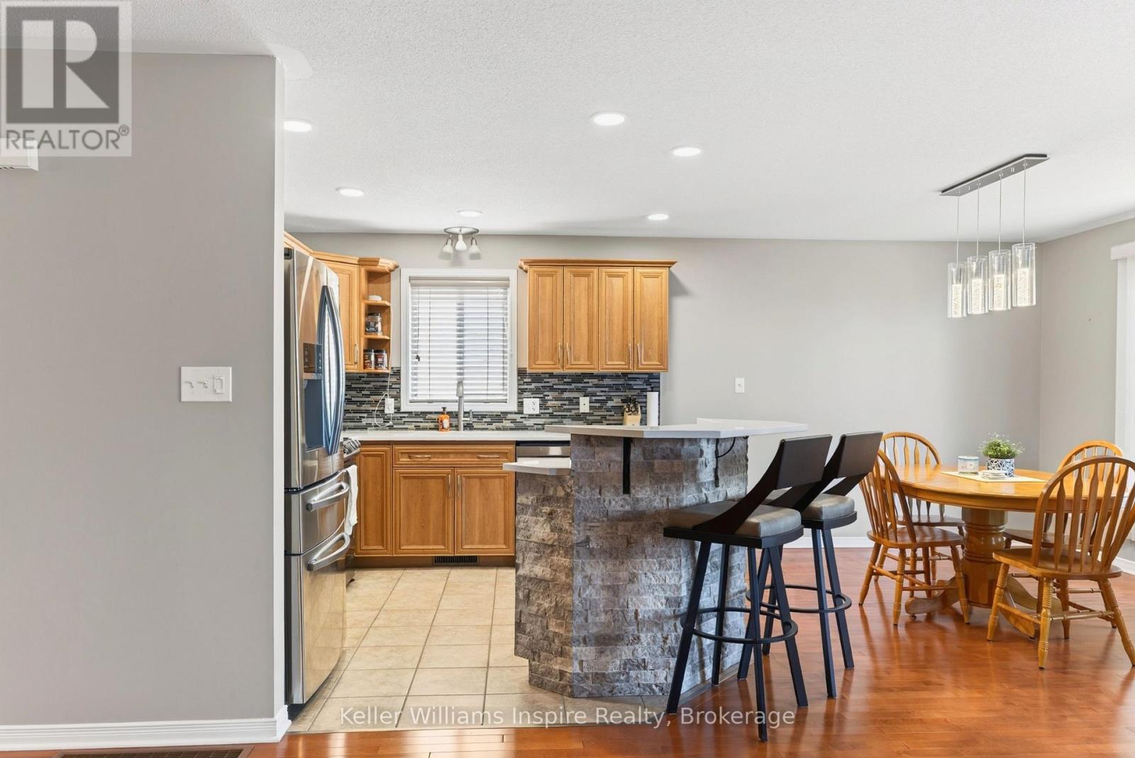 120 Cockburn Crescent, Pembroke, Ontario  K8A 8K6 - Photo 5 - X13849452